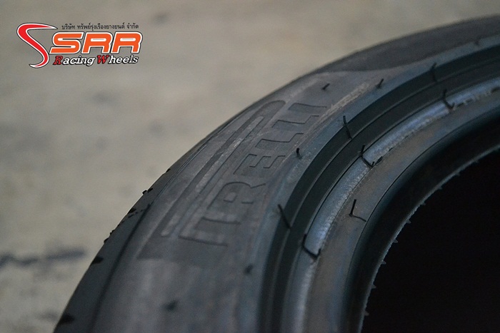 PIRELLI P ZERO (J) 245/40ZR19