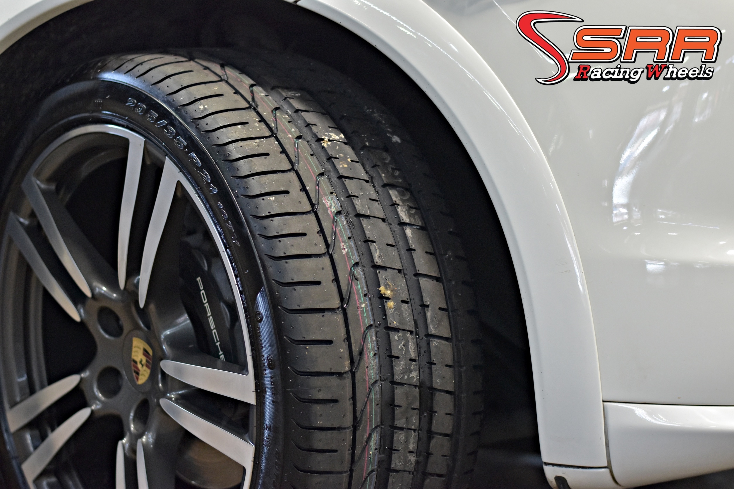 PIRELLI P ZERO N1 295/35R21 ราคาพิเศษ ใส่รถPorsche Cayenne