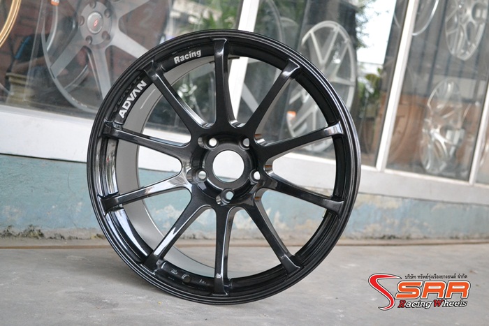 RS ขอบ18X10 นิ้ว วงละ 3,500 บาท