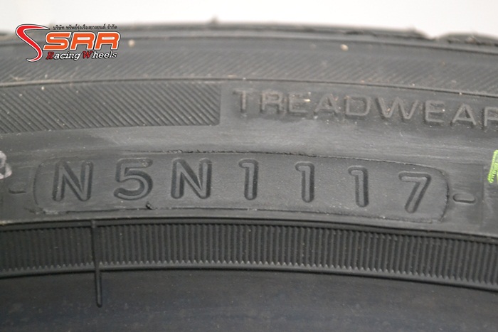 YOKOHAMA AD08R 205/45R17 เส้นละ 4,900 บาท