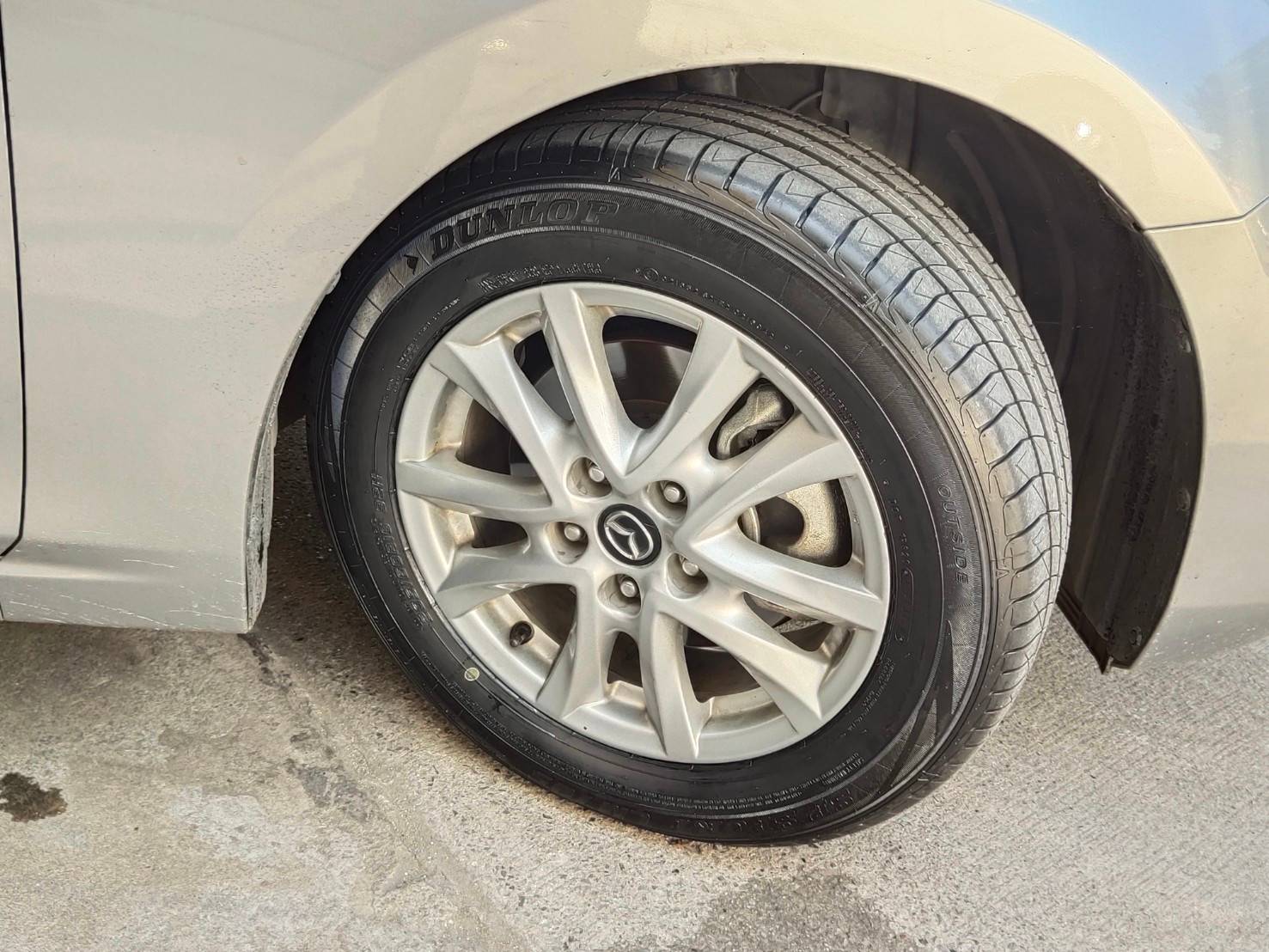 DUNLOP SP SPORT LM705 205/60R16 ยางใหม่ ปี2021 ราคาพิเศษ