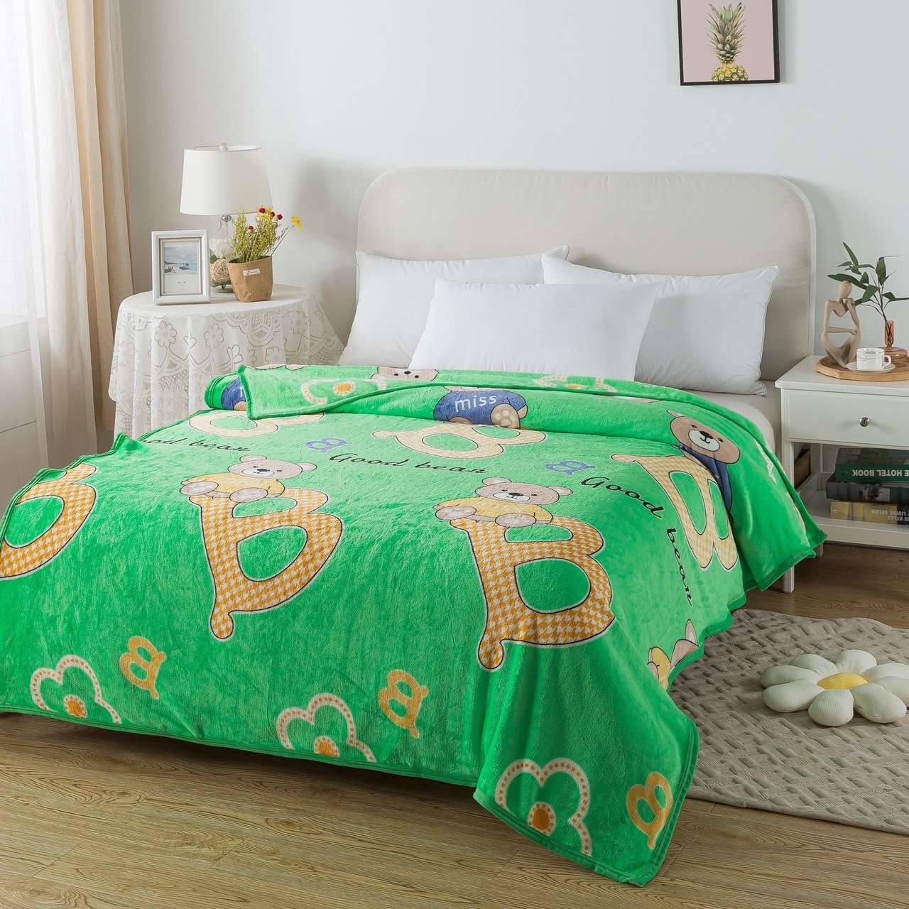 ผ้าห่มนาโน 6 ฟุตพิมพ์ลายการ์ตูน 12 ผืน