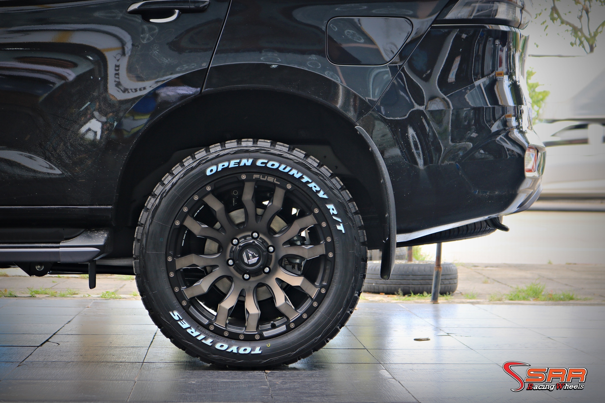 FUEL BLITZ ขอบ20 พร้อมยางTOYO ติดตั้งรถ ISUZU MU-X