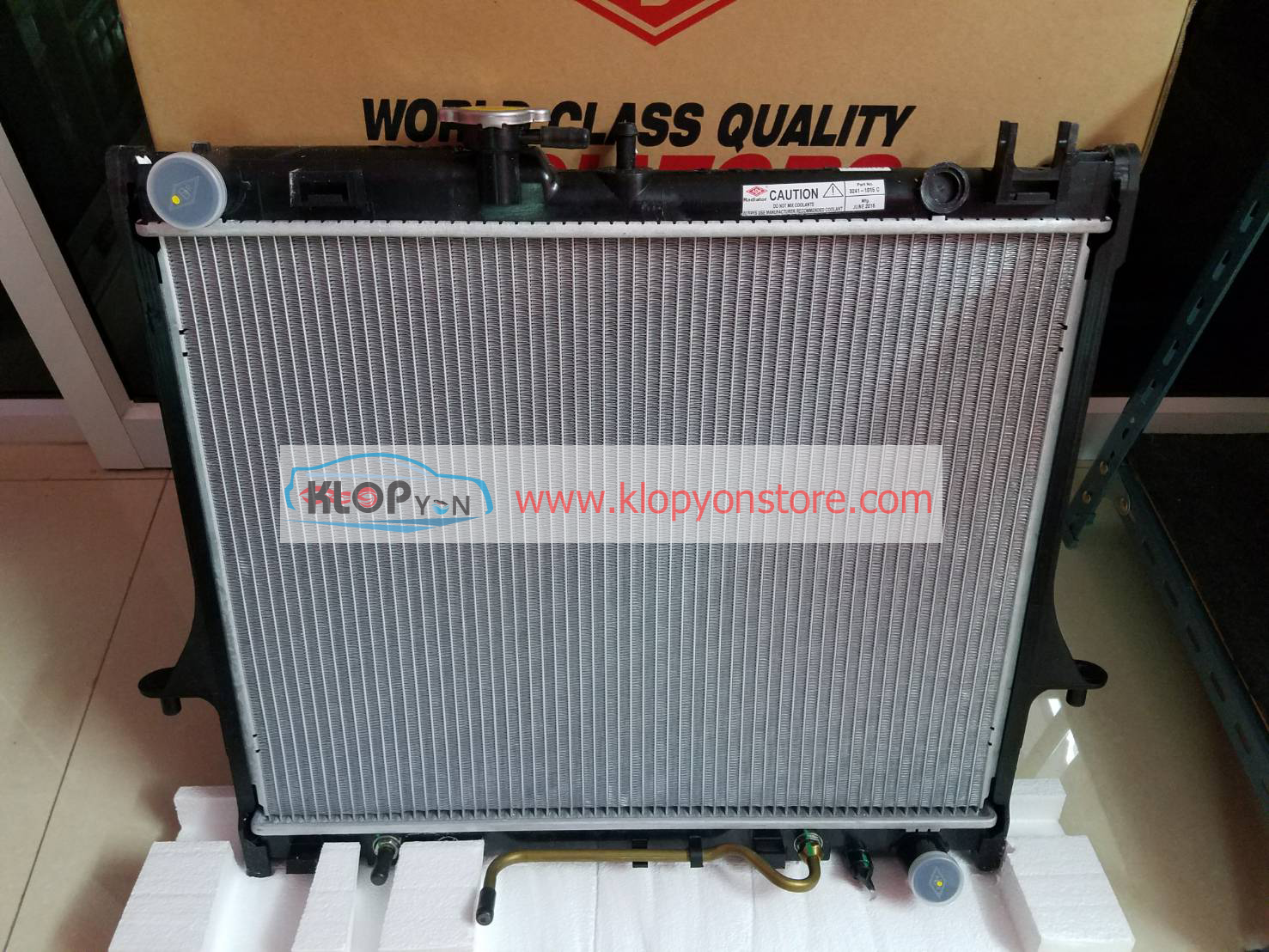 แผงหม้อน้ำ ADR (ISUZU D-Max/Colorado/Mu-7 (3.0) A/T *รูออยด์หันไปด้านซ้าย* )*ราคารวมจัดส่ง