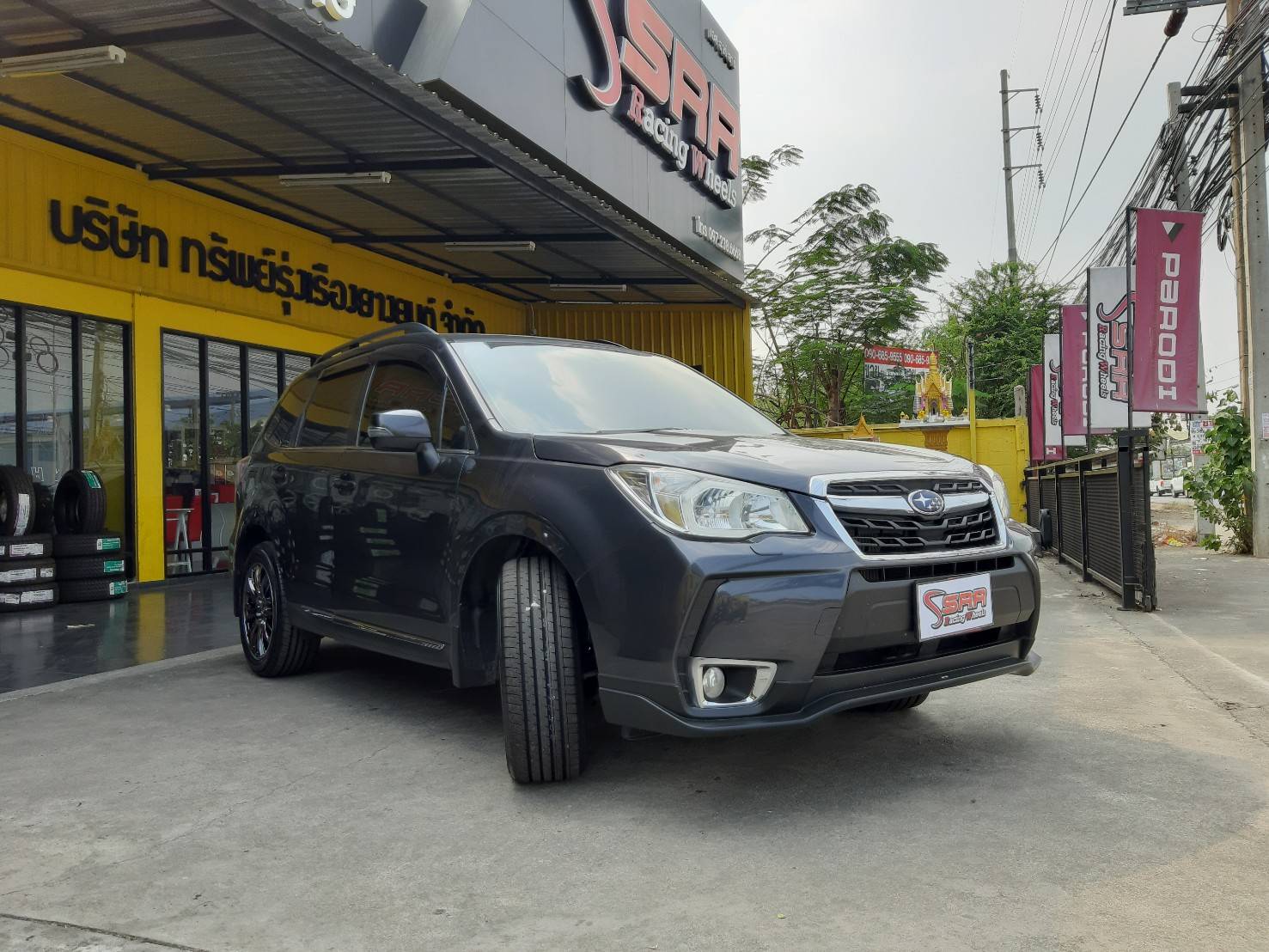 YOKOHAMA BluEarth-XT AE61 235/55R18 ยางใหม่ ราคาพิเศษ