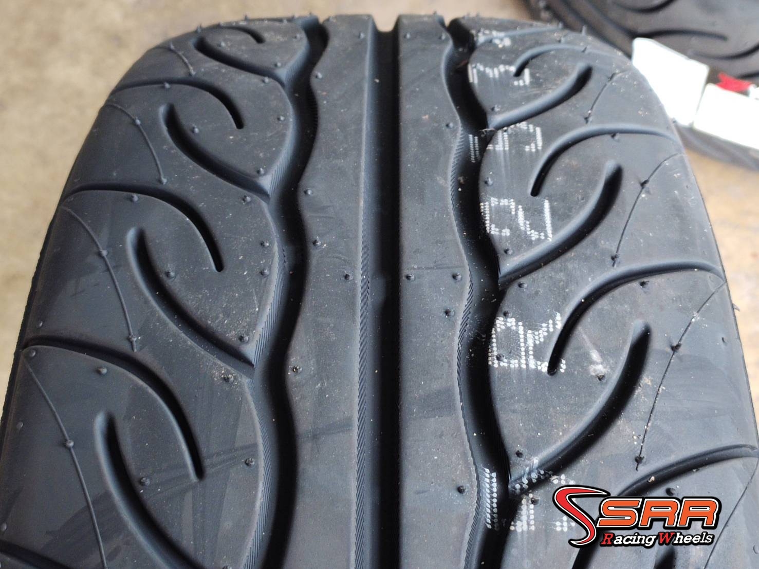 YOKOHAMA AD08R 205/50R15 ยางใหม่ปี2021 ราคาพิเศษ