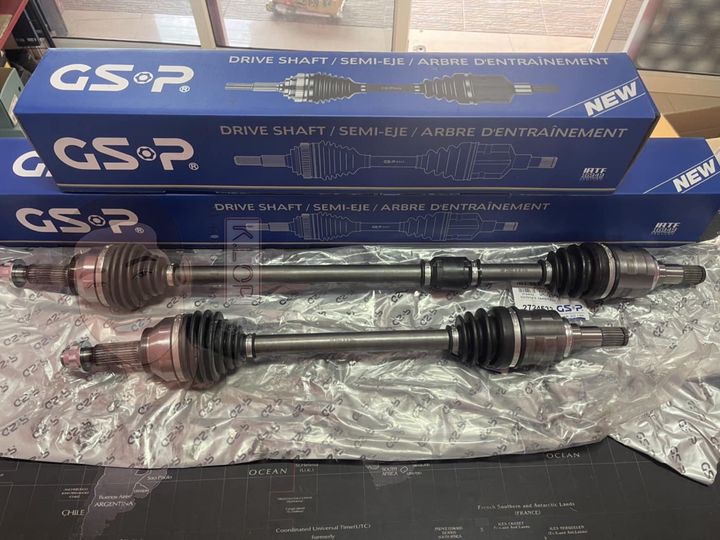 ชุดเพลาขับรถยนต์ทั้งเส้นยี่ห้อ GS-P (ด้าน ซ้าย+ขวา) TOYOTA YARIS ปี2013- (1200cc.)