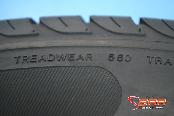 DEESTONE R601 265/60R18 เส้นละ 2,500 บาท