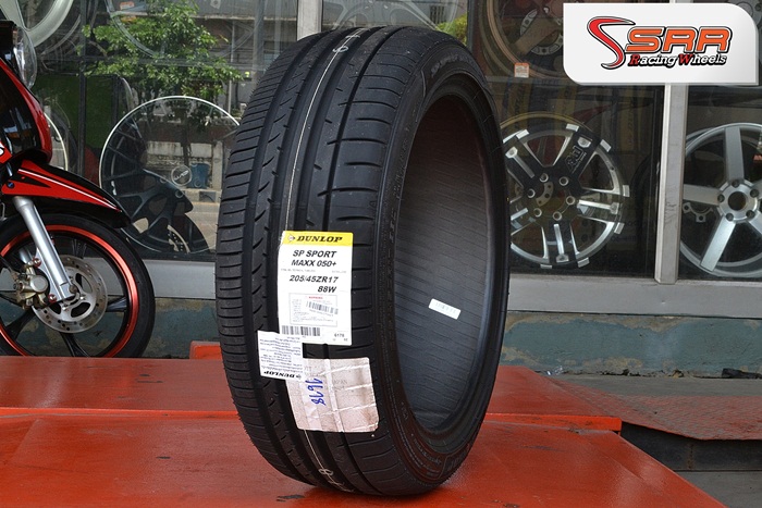 DUNLOP SP SPORT MAXX 050+ 205/45ZR17
