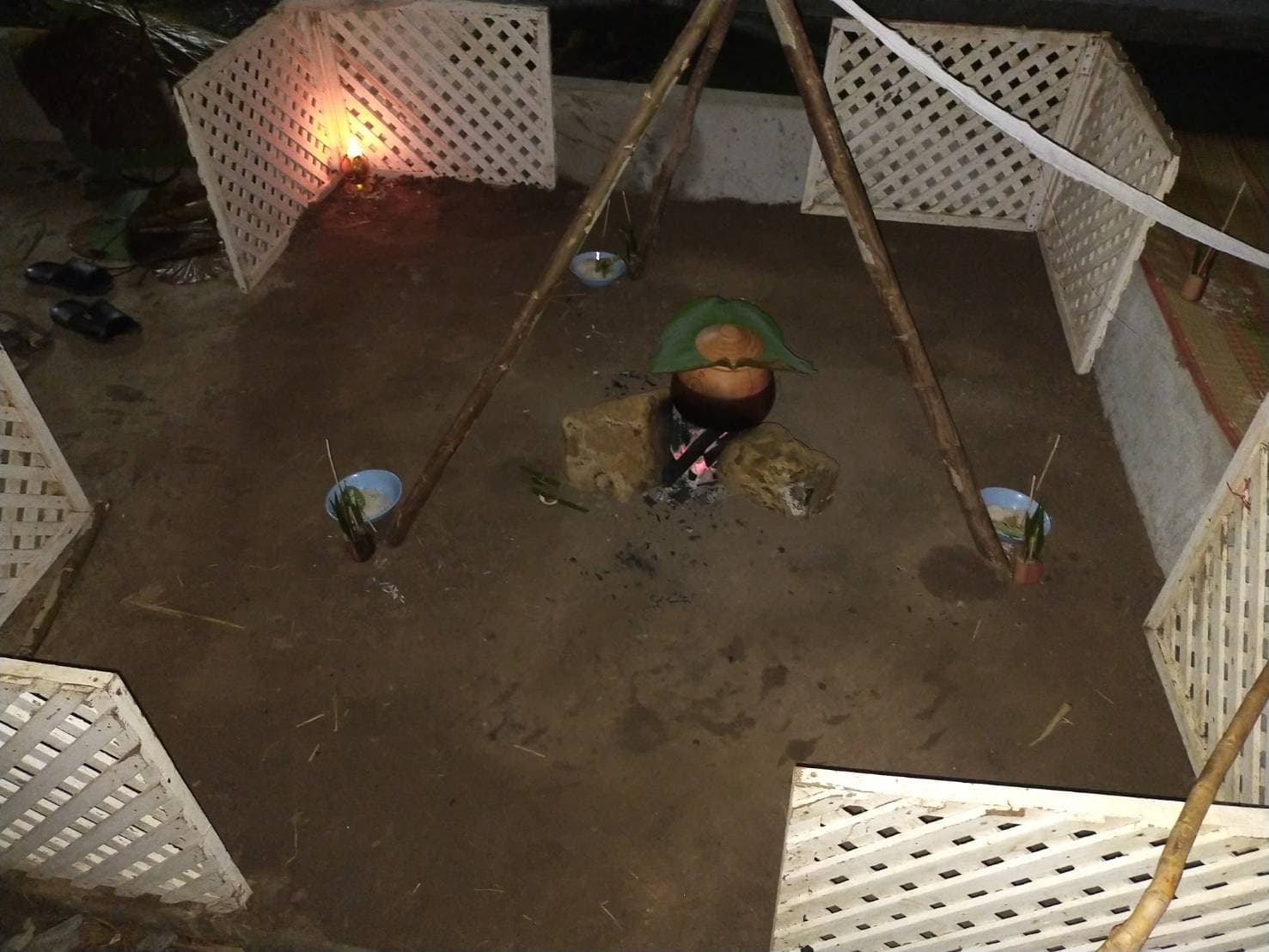 สีผึ้งมนต์กุเลน อาจารย์เขมร