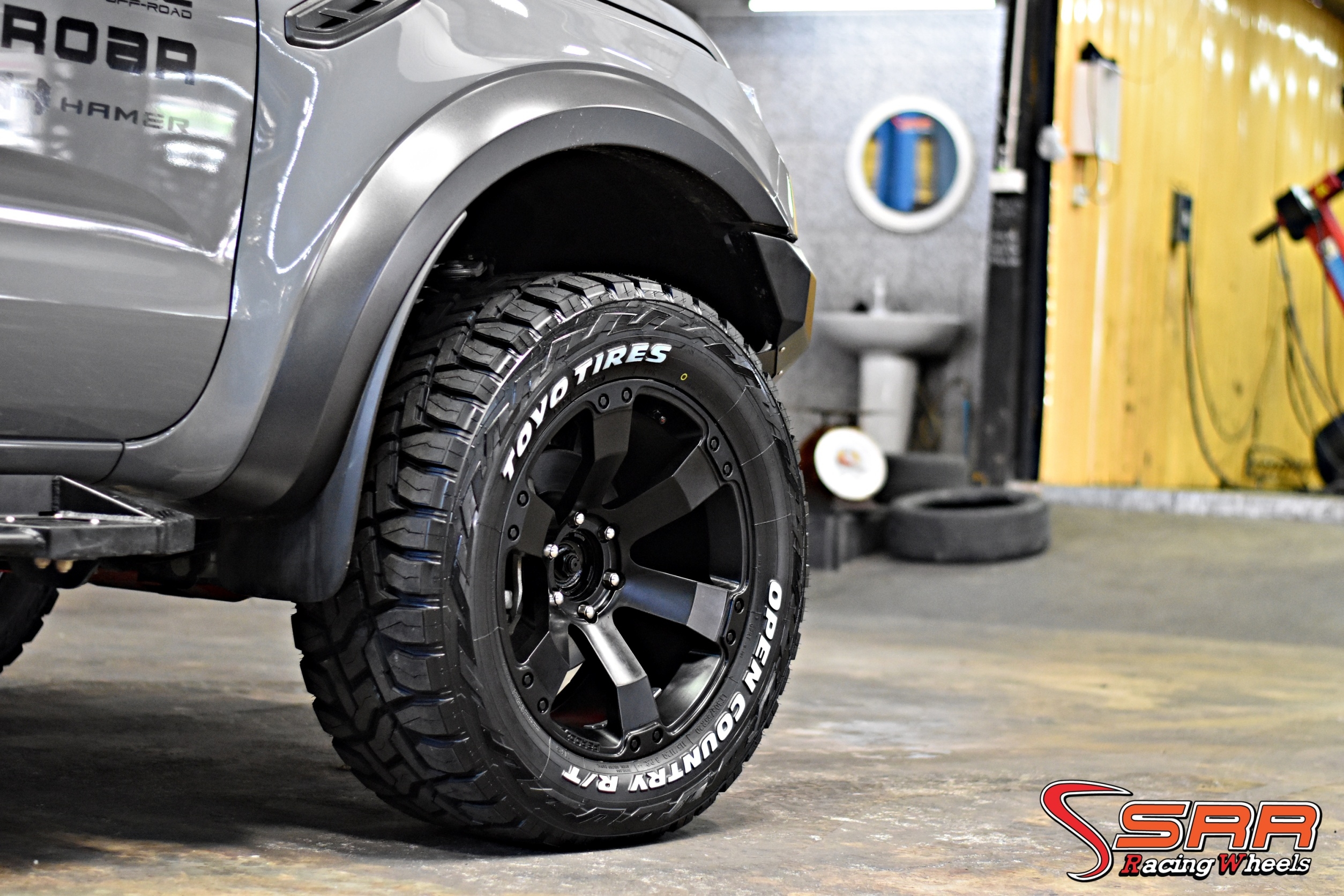 PARODI ROAR 20x9.5 6H139.7 ET10 BLACK FLAT