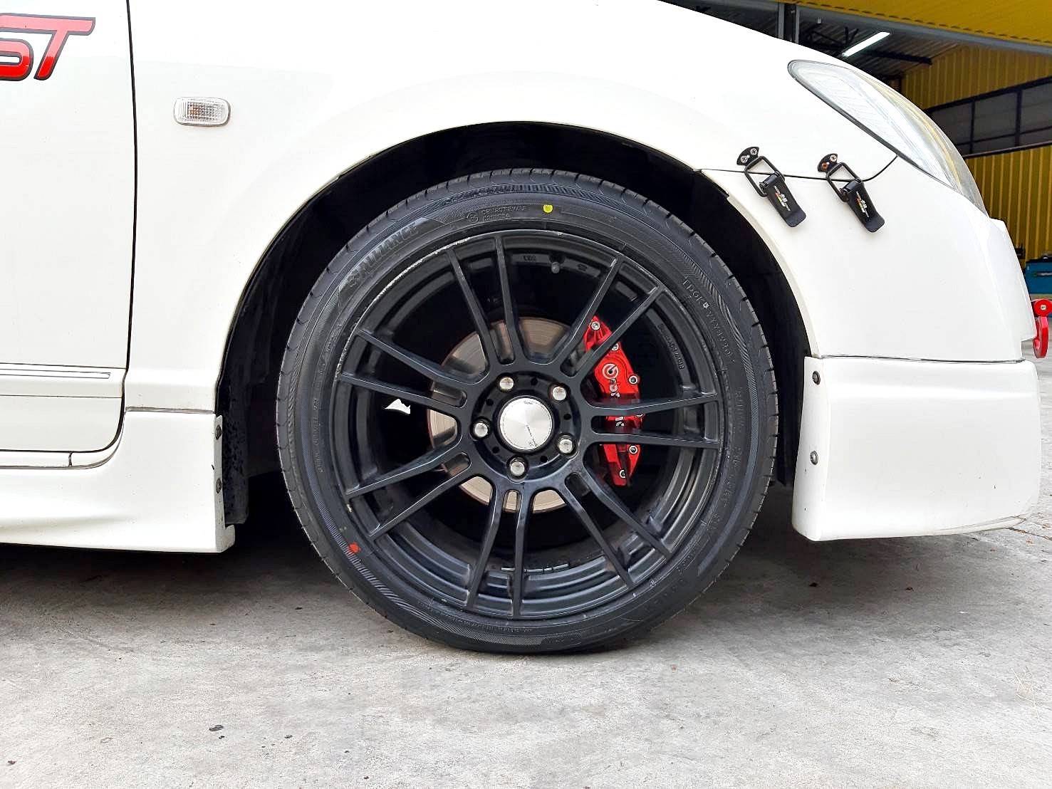 YOKOHAMA ALLIANCE 030Ex 215/45R17 ยางญี่ปุ่นปี20 ลดราคาพิเศษ