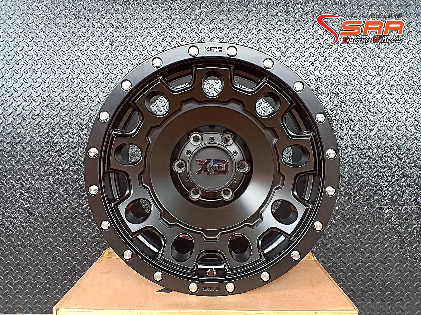 XD129 HOLESHOT KMC OFFROAD ขอบ17 นิ้ว ET-12 S-BLK