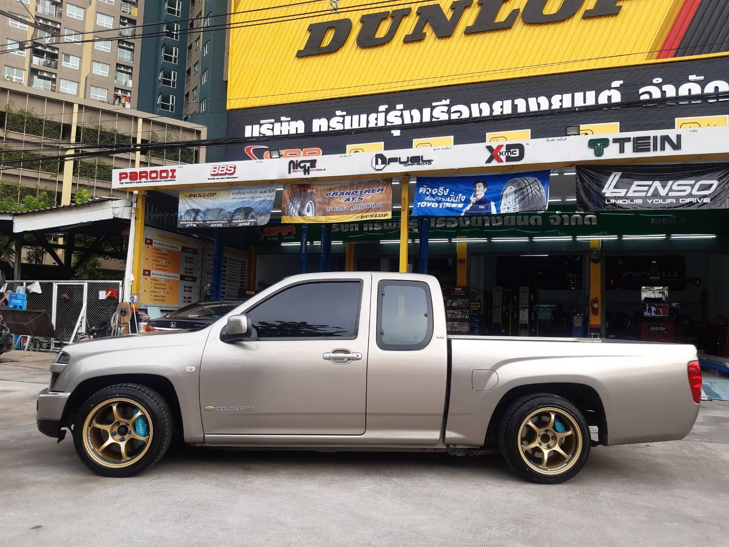 DUNLOP SP SPORT MAXX 050+ 245/45ZR17 ยางปี19 ลดราคาพิเศษ