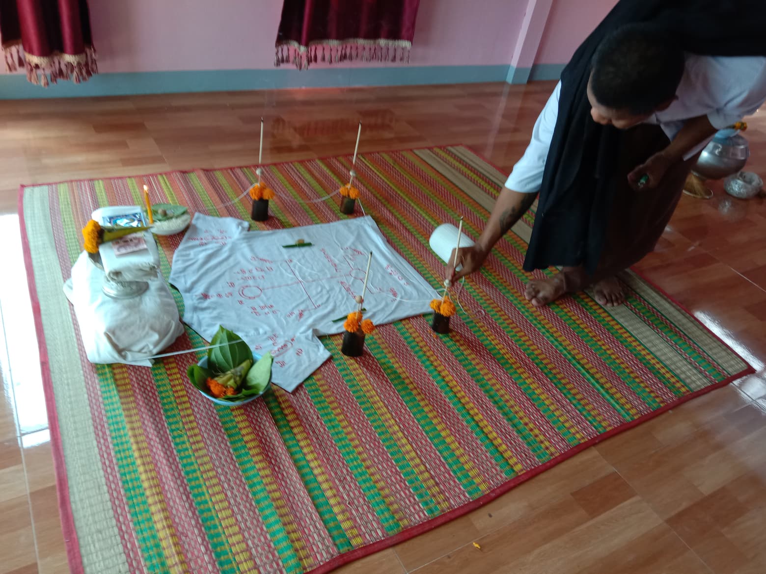 พิธีหนังสือเดินทางผี (เรียกผัวเรียกเมียกลับ) อาจารย์เขมร