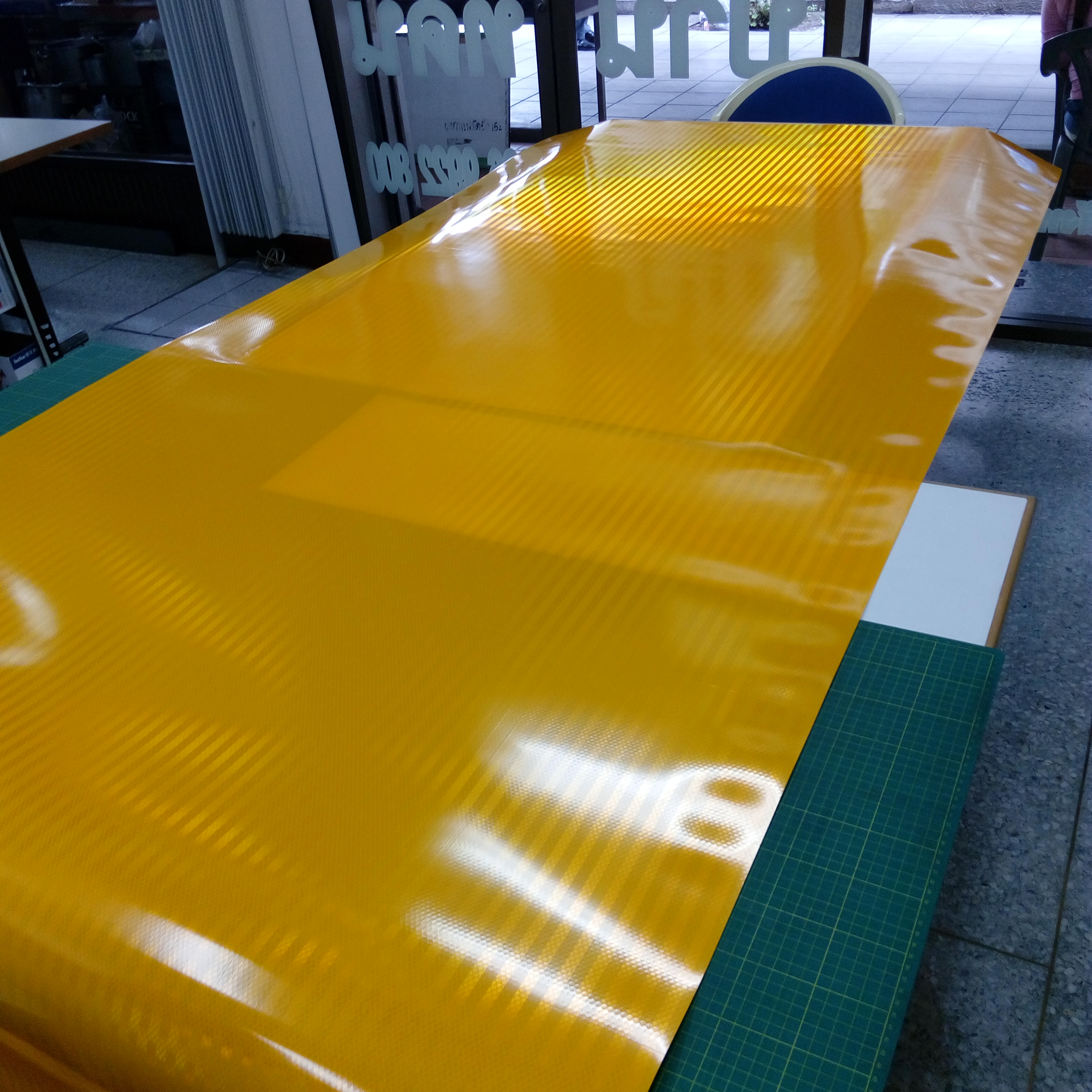 สติ๊กเกอร์สะท้อนแสง เอ็นจิเนียร์ 3M แท้ กว้าง 48 นิ้ว x 45.72 เมตร Engineering GRADE Prismatic EGP งานจราจร