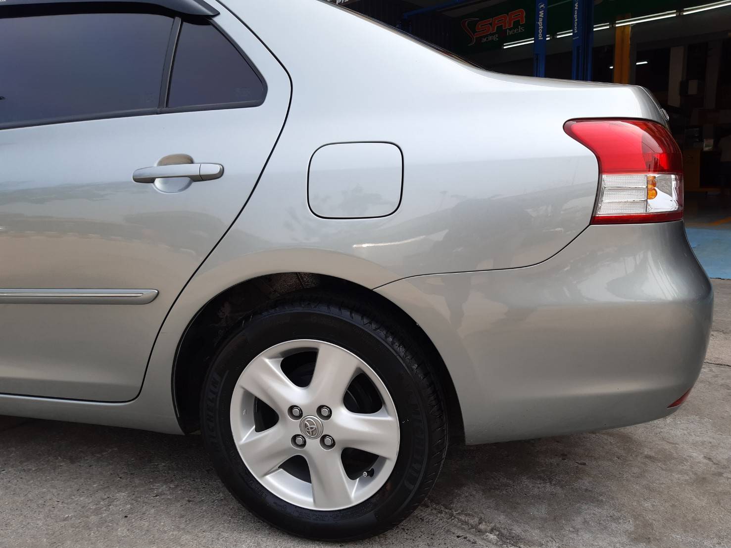 MICHELIN PRIMACY4 195/60R15 ยางปี2020 ราคาพิเศษ
