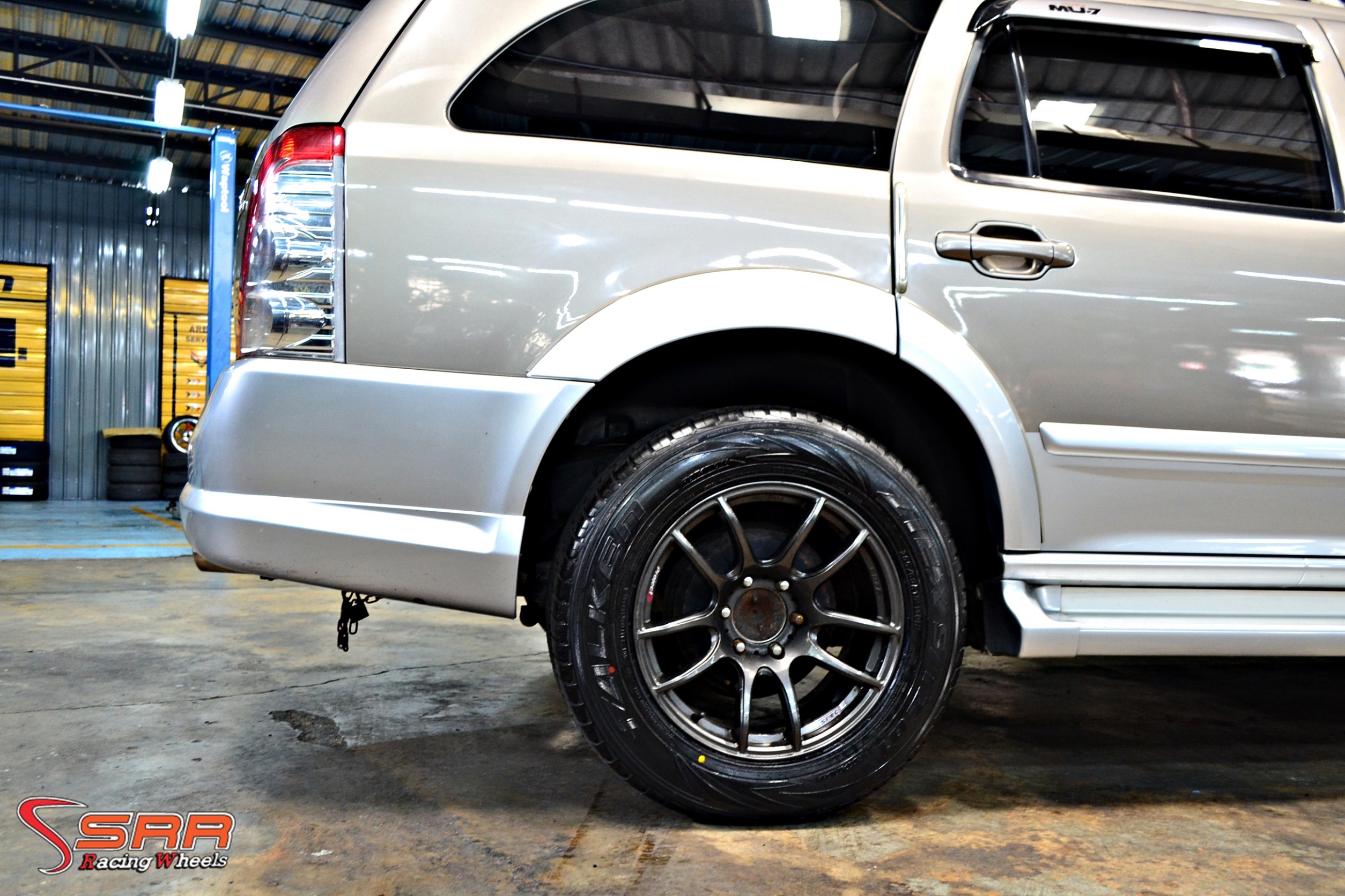 FALKEN TZ01 265/60R18 ยางญี่ปุ่น ราคาพิเศษ เส้นละ 3,900 บาท