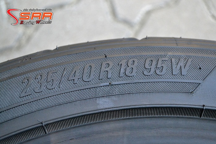 NITTO NT05 235/40R18 เส้นละ 3,500 บาท