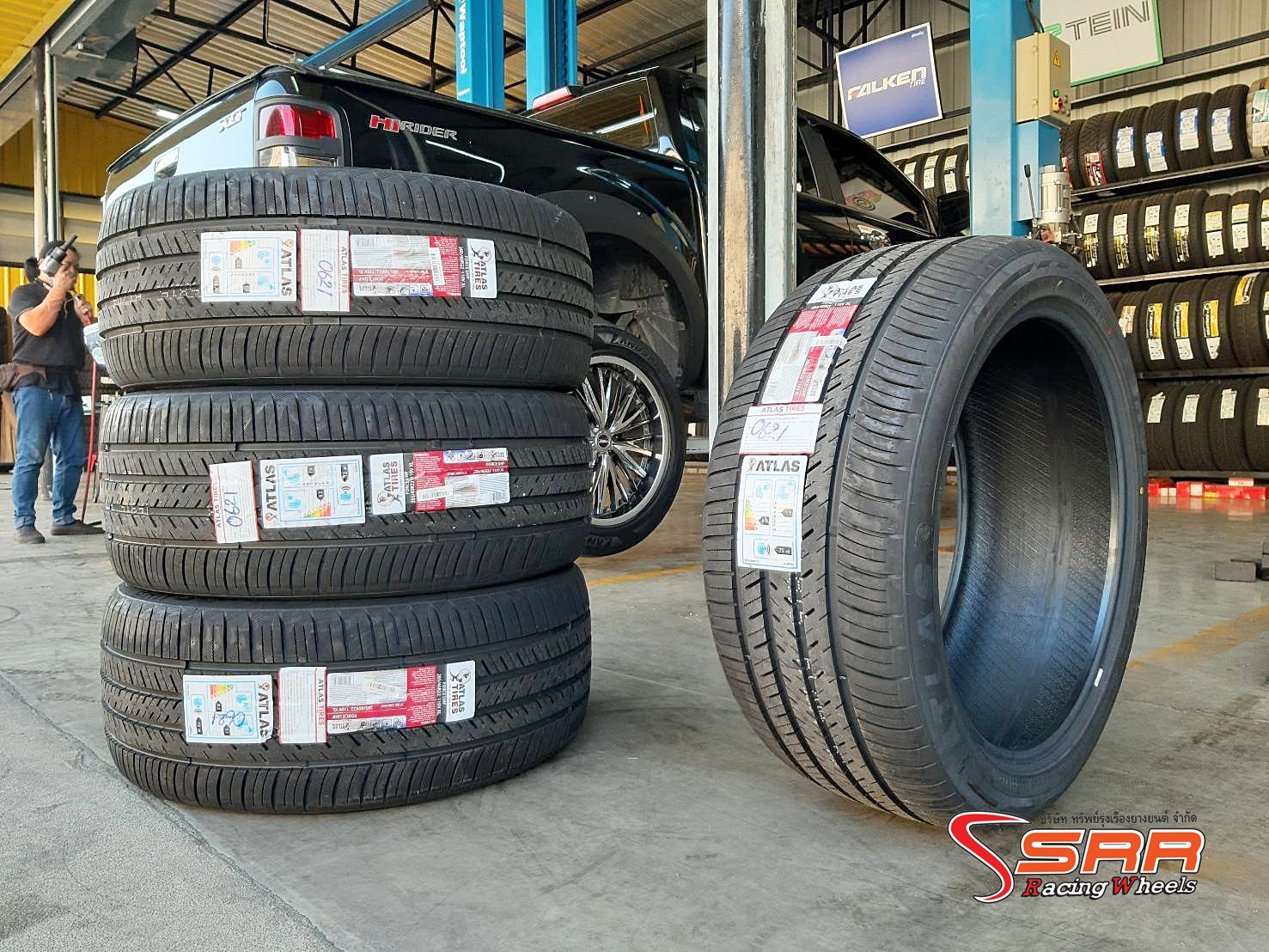 ATLAS TIRES FORCE UHP 285/40R22 ยางใหม่ปี21 ราคาพิเศษ