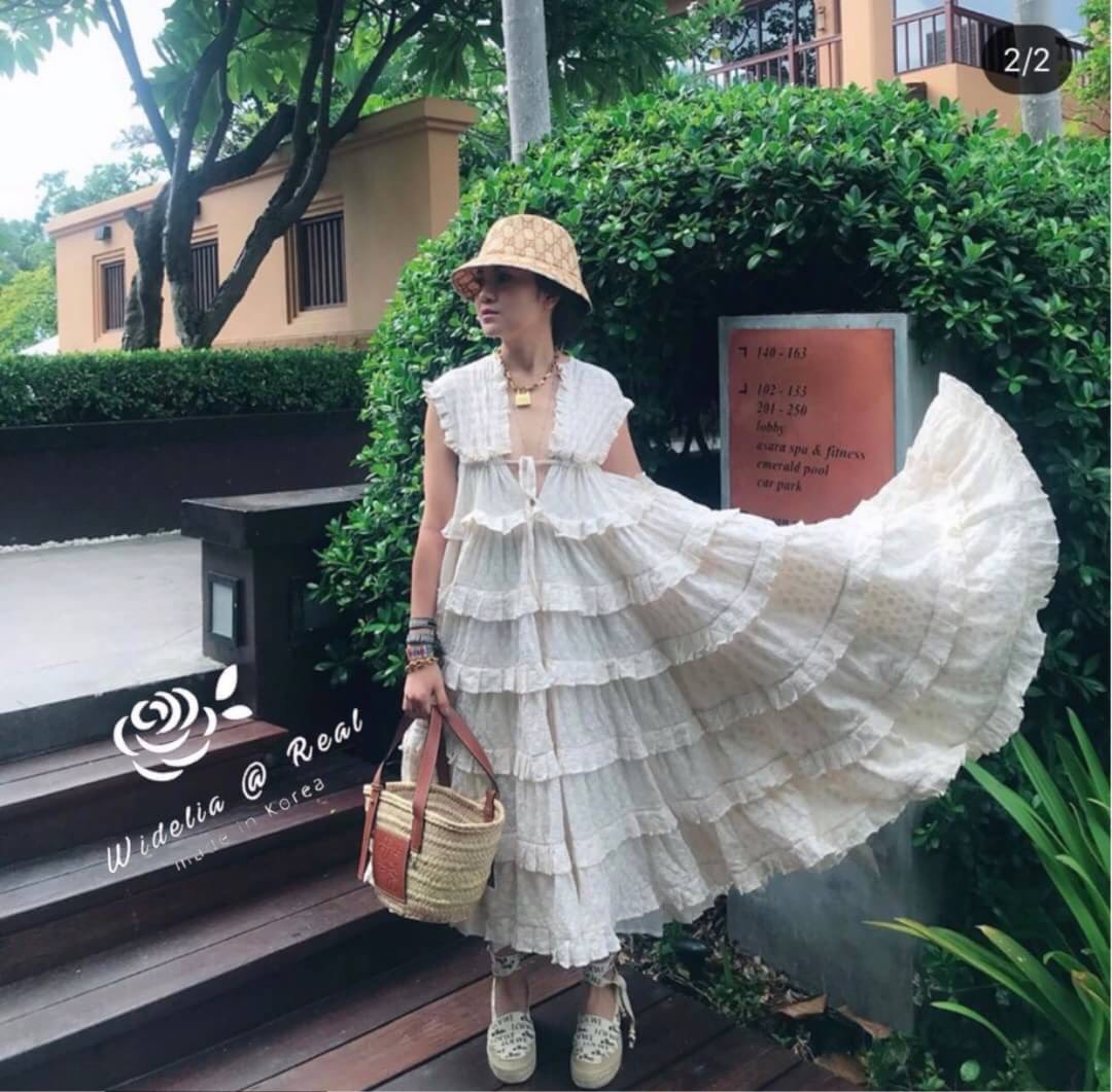 lnnikachoo Maxi Dress แม็กซี่เดรสแสนสวย ตัวนี้น่ารักมากจ้า