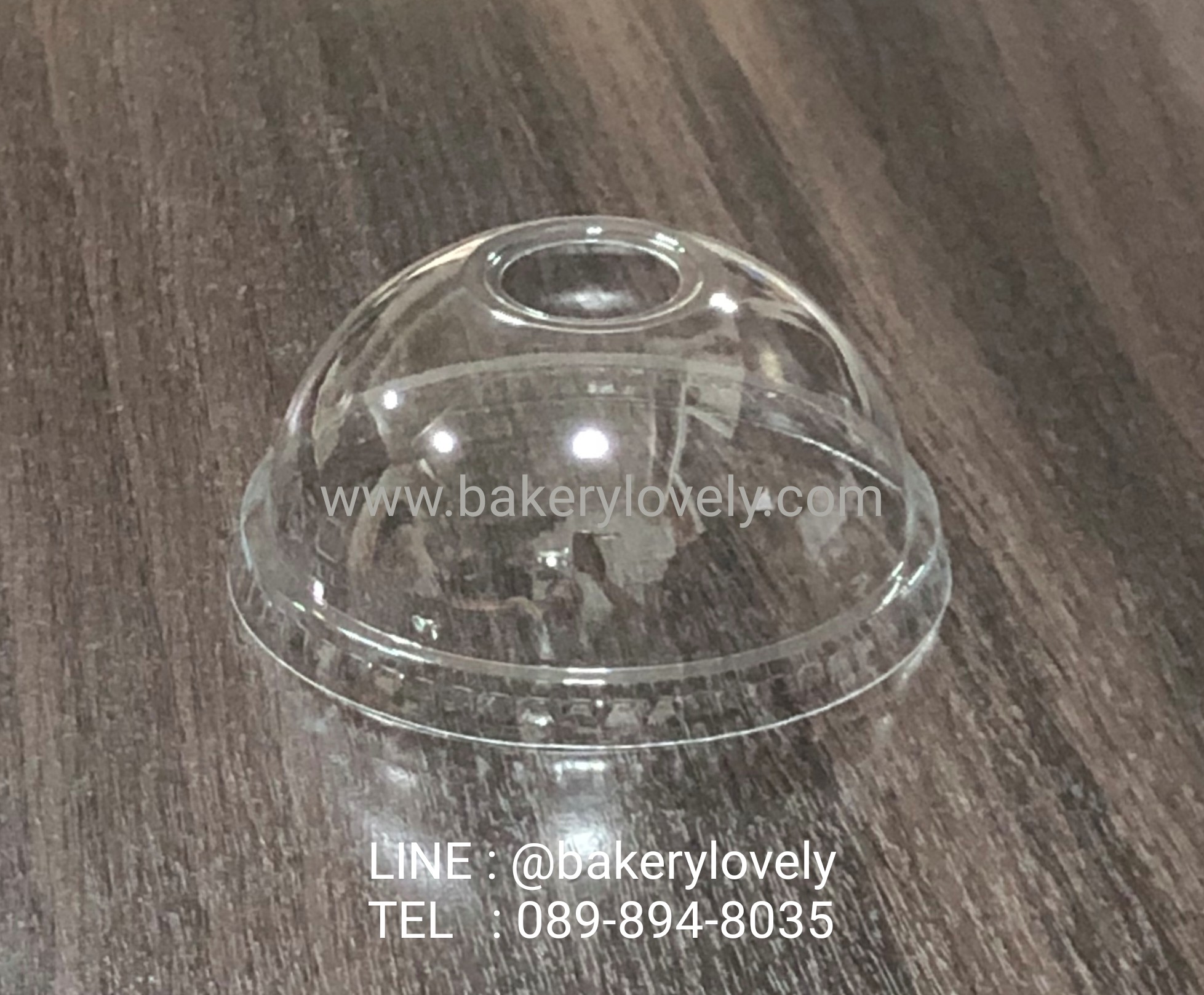 ฝาโดม ( ใส เจาะรู ) เส้นผ่านศูนย์กลาง 3 cm ปาก 9.8 cm สูง 4.8 cm
