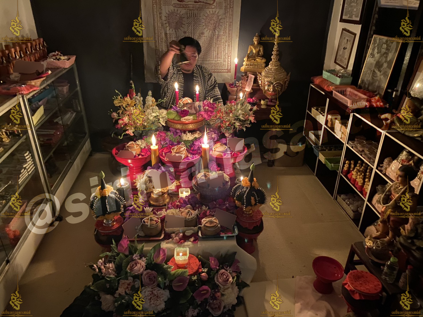 พิธีหอมดอกฮัก อาจารย์เสก สำนักสักยันต์ป๋ารมีเศรษฐีเรือนคำ