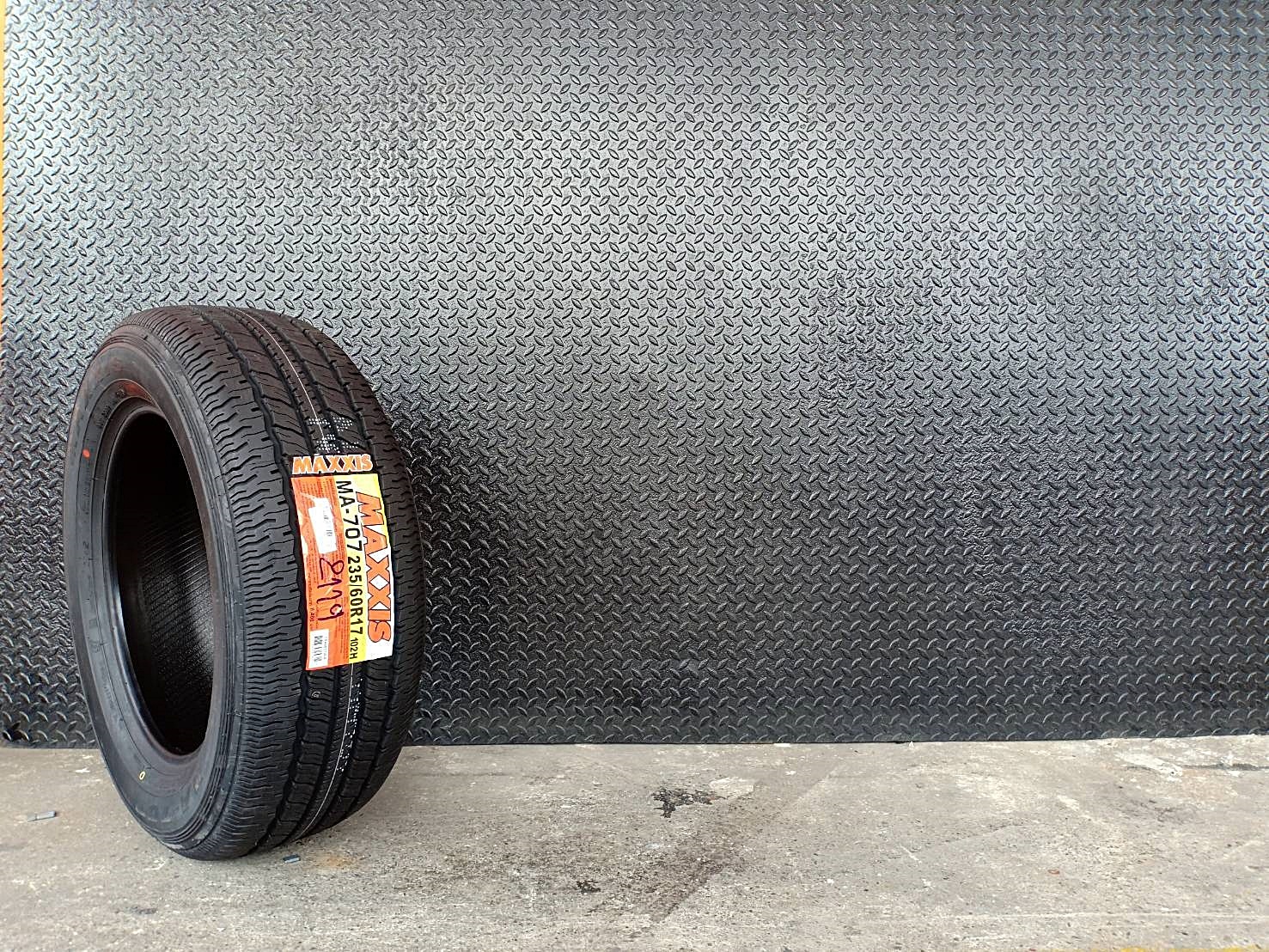 MAXXIS MA-707 235/60R17 สำหรับใส่รถ CHEVROLET CAPTIVA