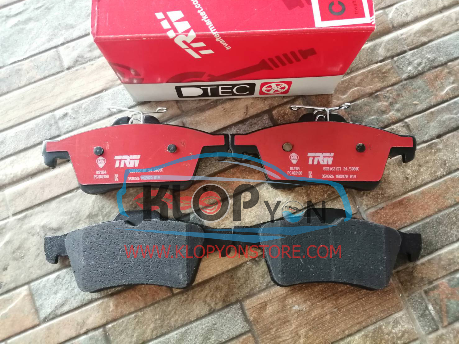 ผ้าเบรค-หลัง(D-TEC)TRW FORD FOCUS, MAZDA3 '05 -'12
