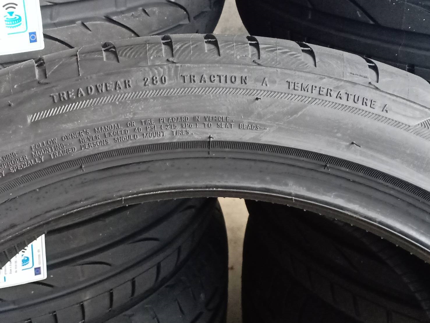 BRIDGESTONE POTENZA S001 245/40R18 ยางใหม่ปี19 ราคาพิเศษ