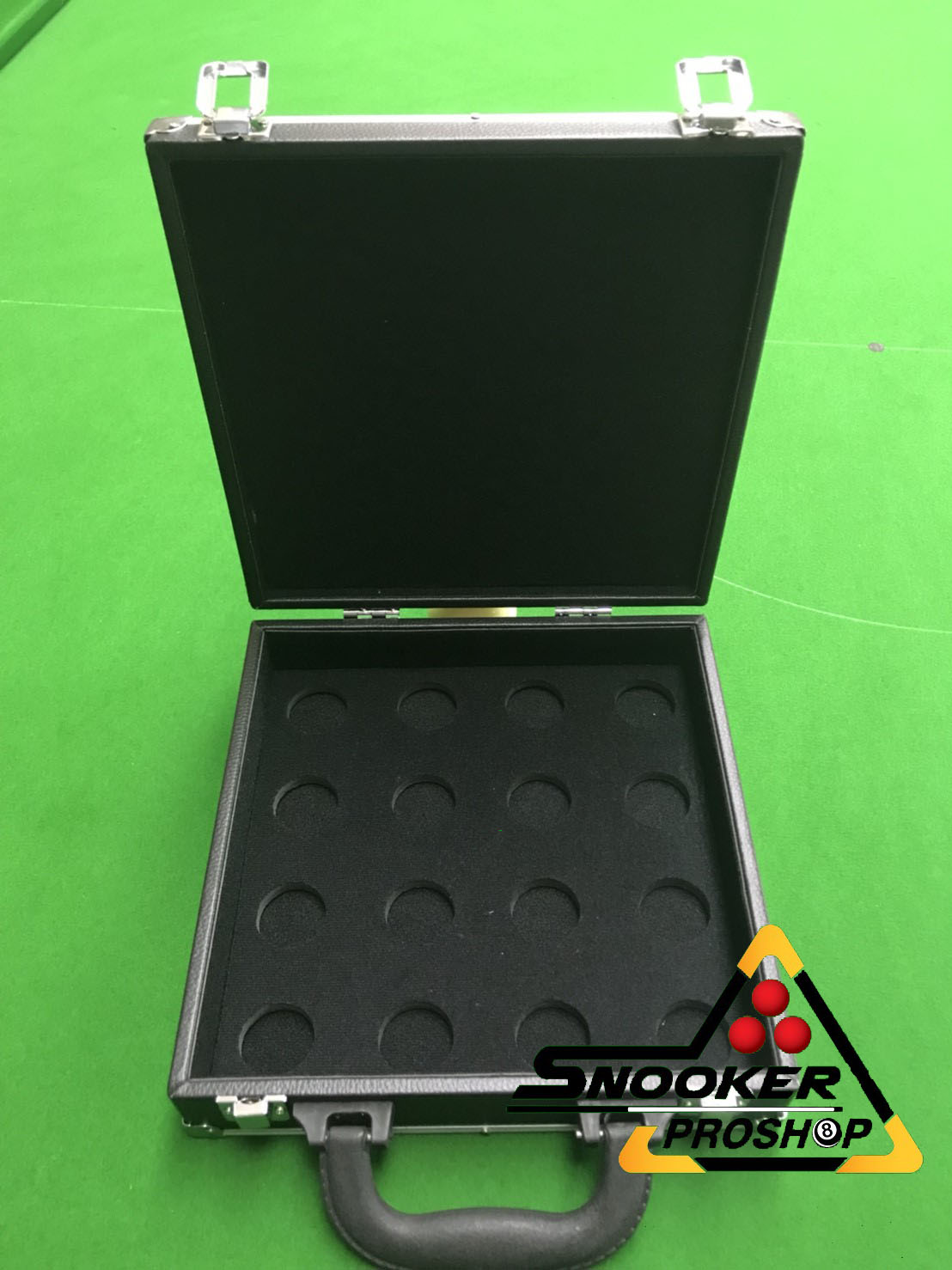 กระเป๋าใส่ลูกสนุ๊ก 6 แดง/ผีลาย ขอบอลูมิเนียม