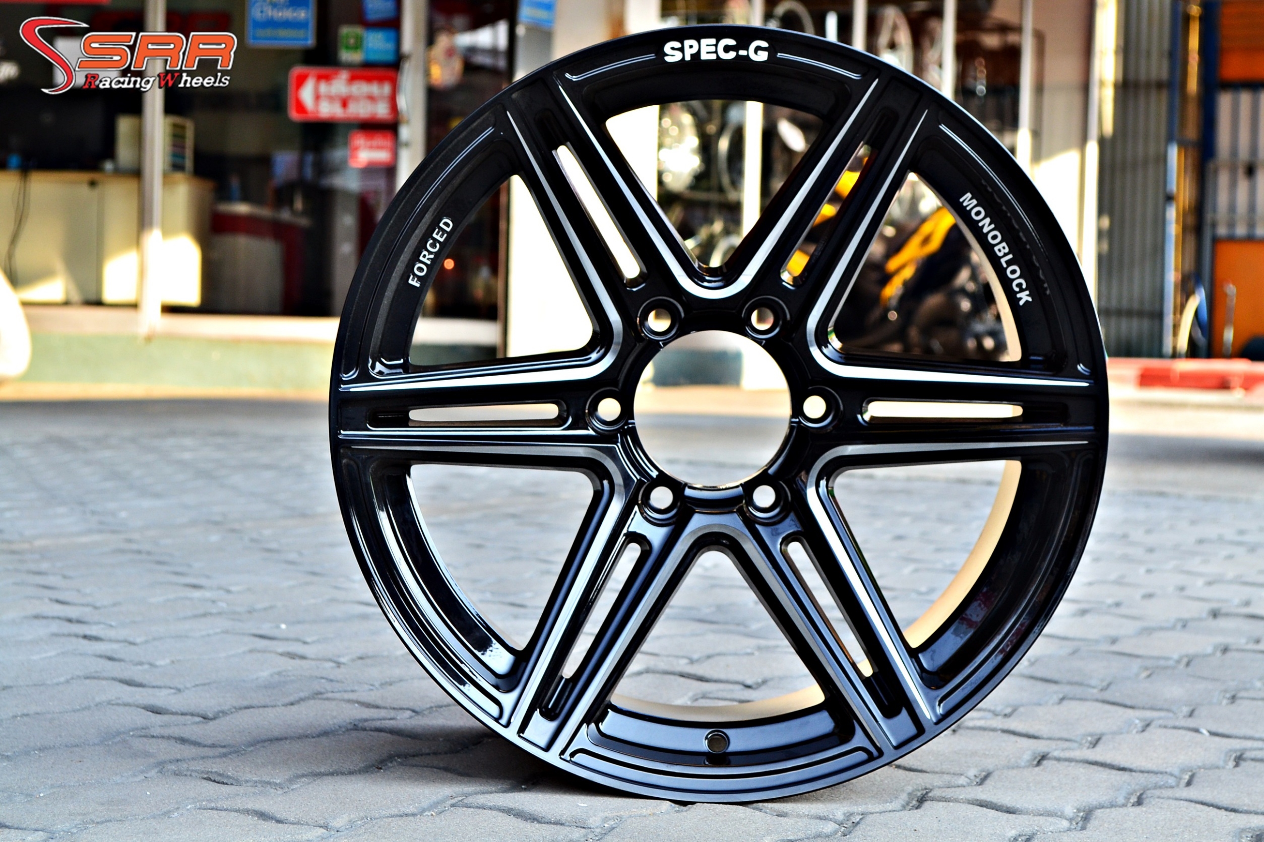 SPEC-G CW1609 ขอบ18 สเปกล้อใส่รถกระบะ และSUV วงละ 4,500 บาท