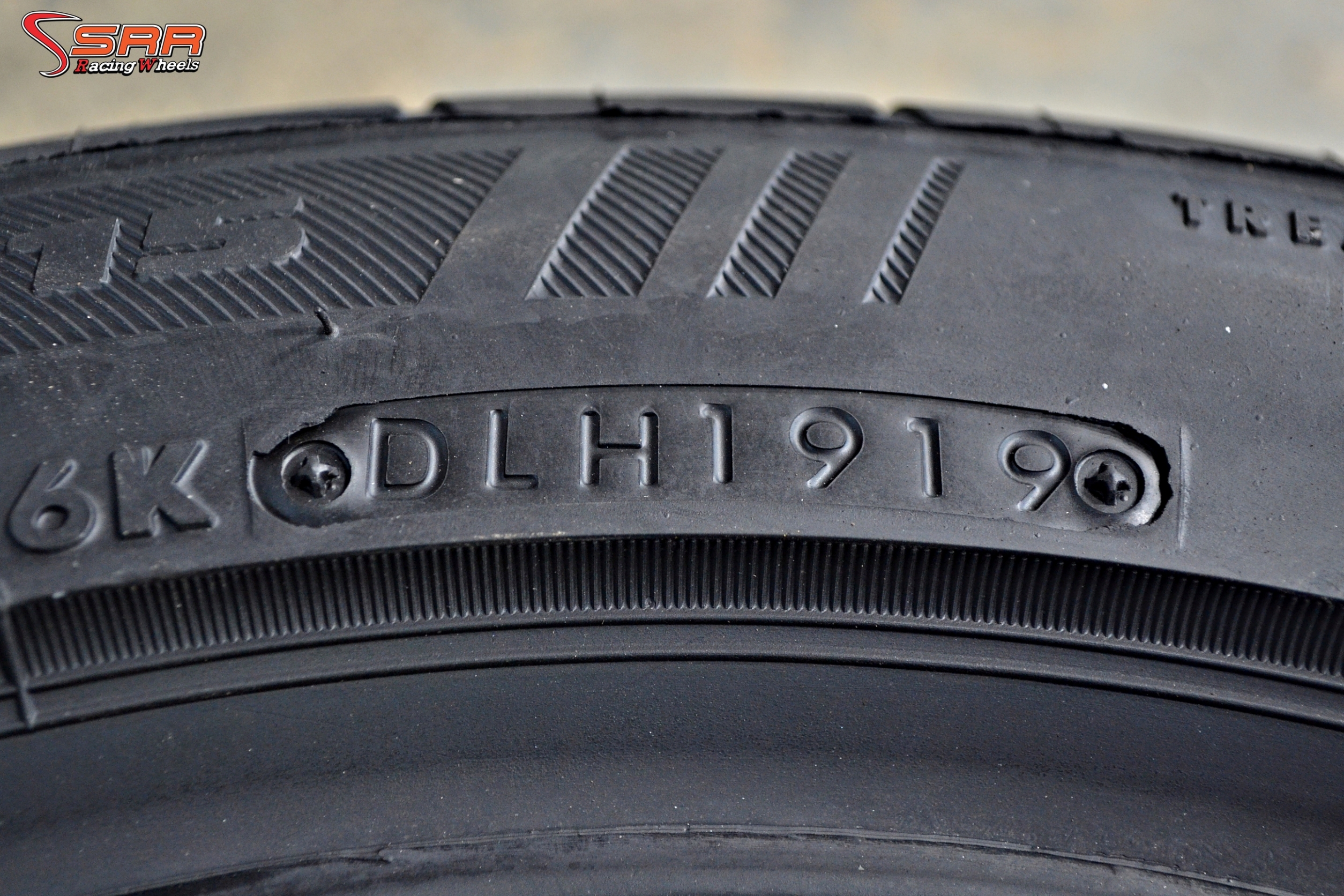 BRIDGESTONE RE003 195/50R15 ยางปี19 ลดราคาพิเศษ