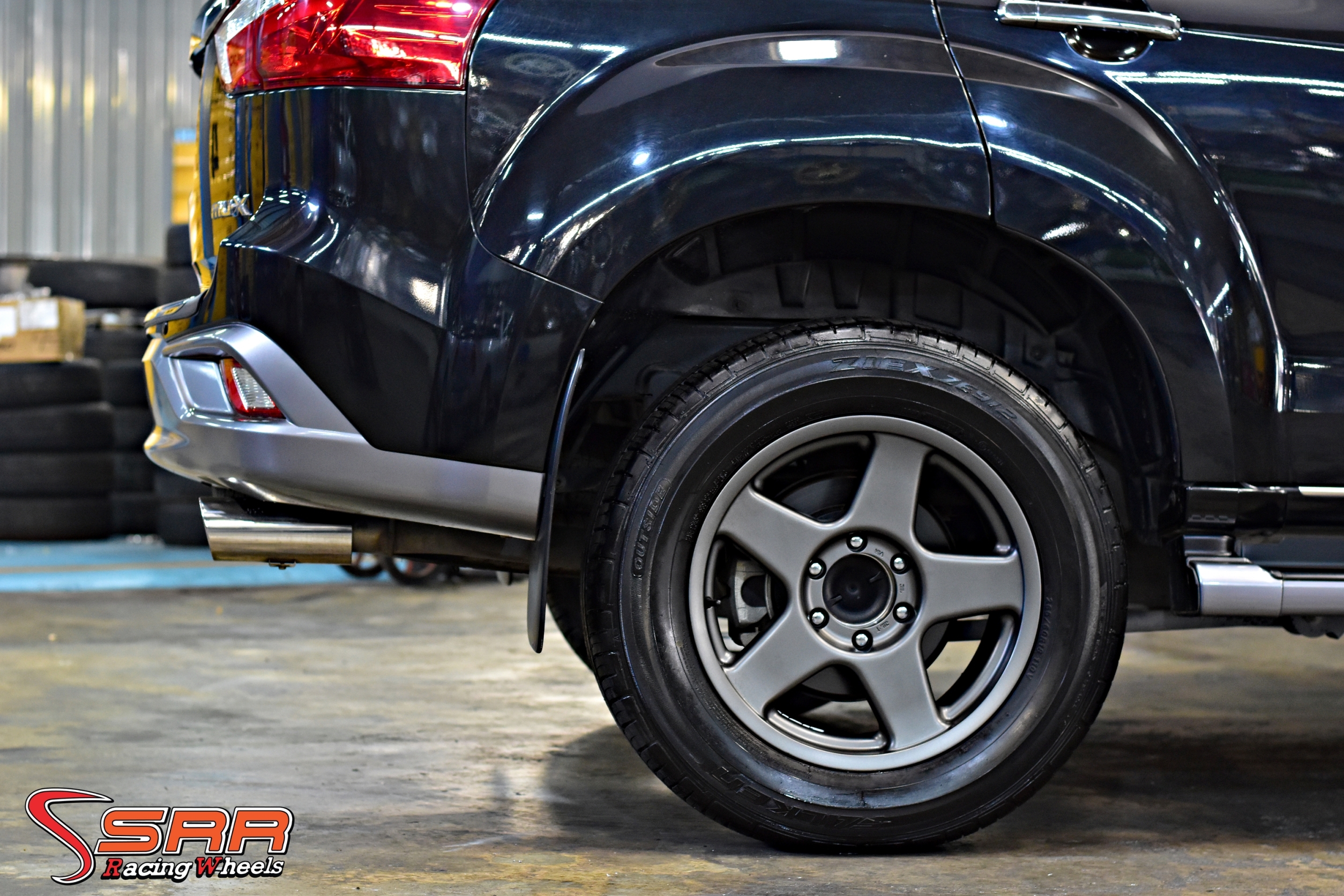 BRADLEY เบดเล่ย์ ขอบ18 ET20 6x139.7 GM-FLAT