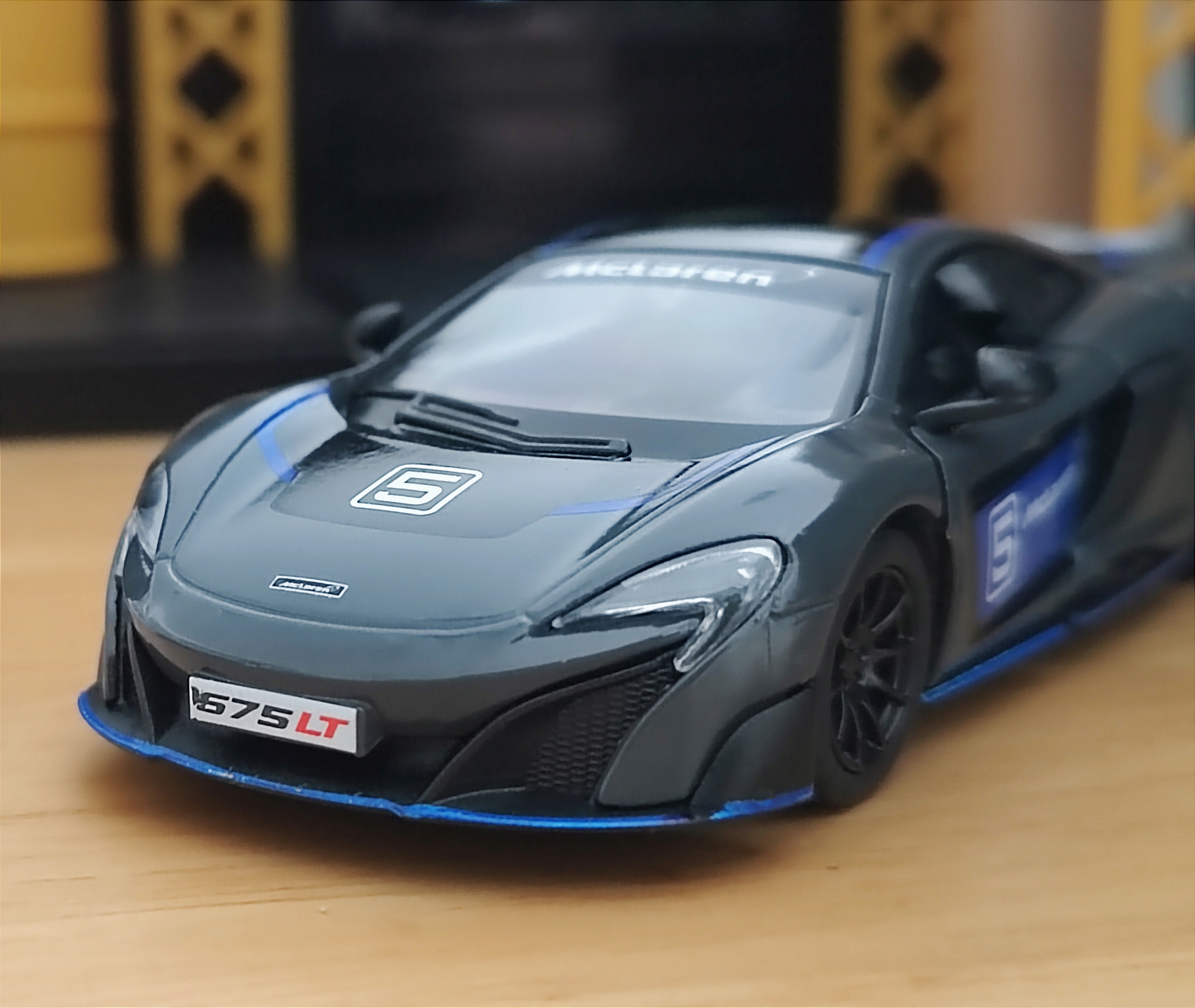 McLaren 675LT Scale 1:36 โมเดลรถเหล็ก (ปลีก-ส่ง)