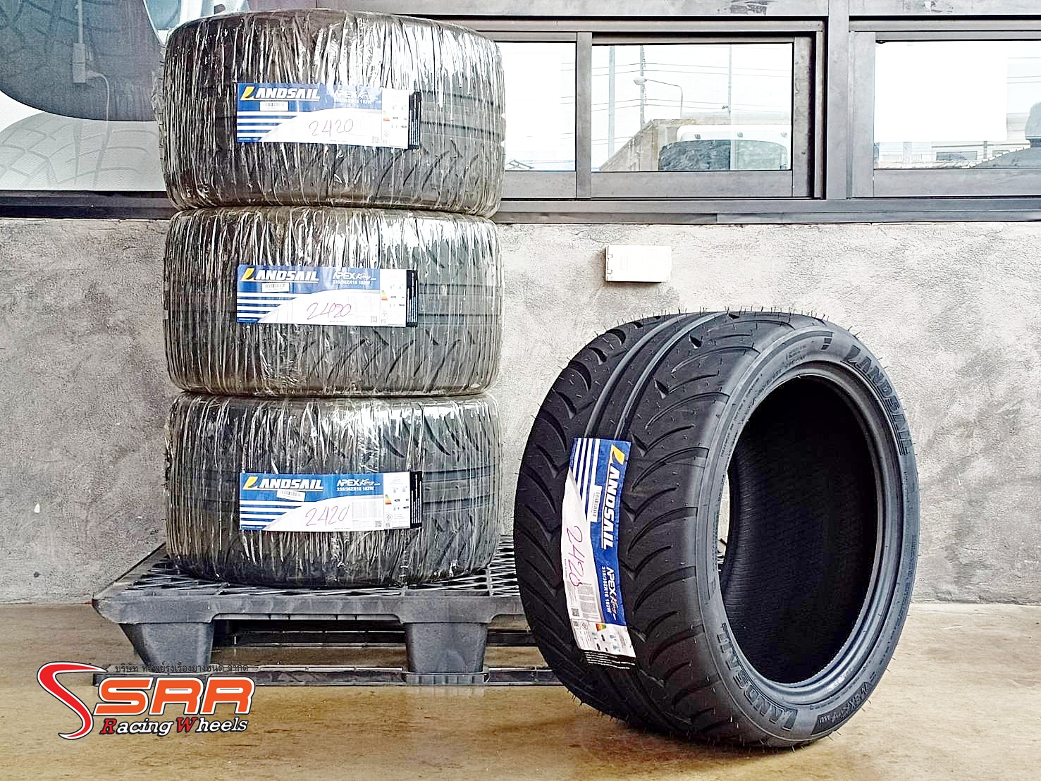 LANDSAIL APEXKING AK01 335/30ZR18 ยางSemiSlick ราคาพิเศษ