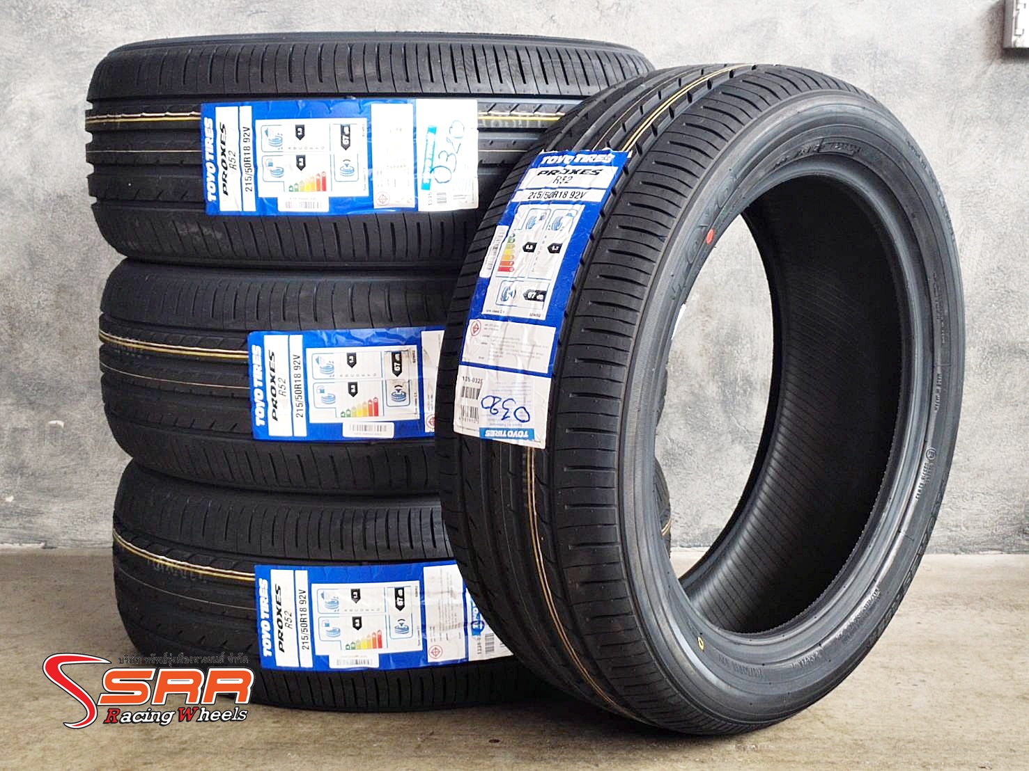 TOYO PROXES R52 215/50R18 ยางปี20 สำหรับใส่รถ Mazda CX-3