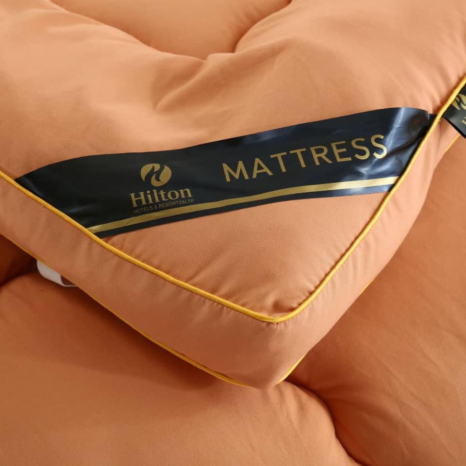 Topper Hilton 6 ฟุต ขนห่านเทียม6 ผืน