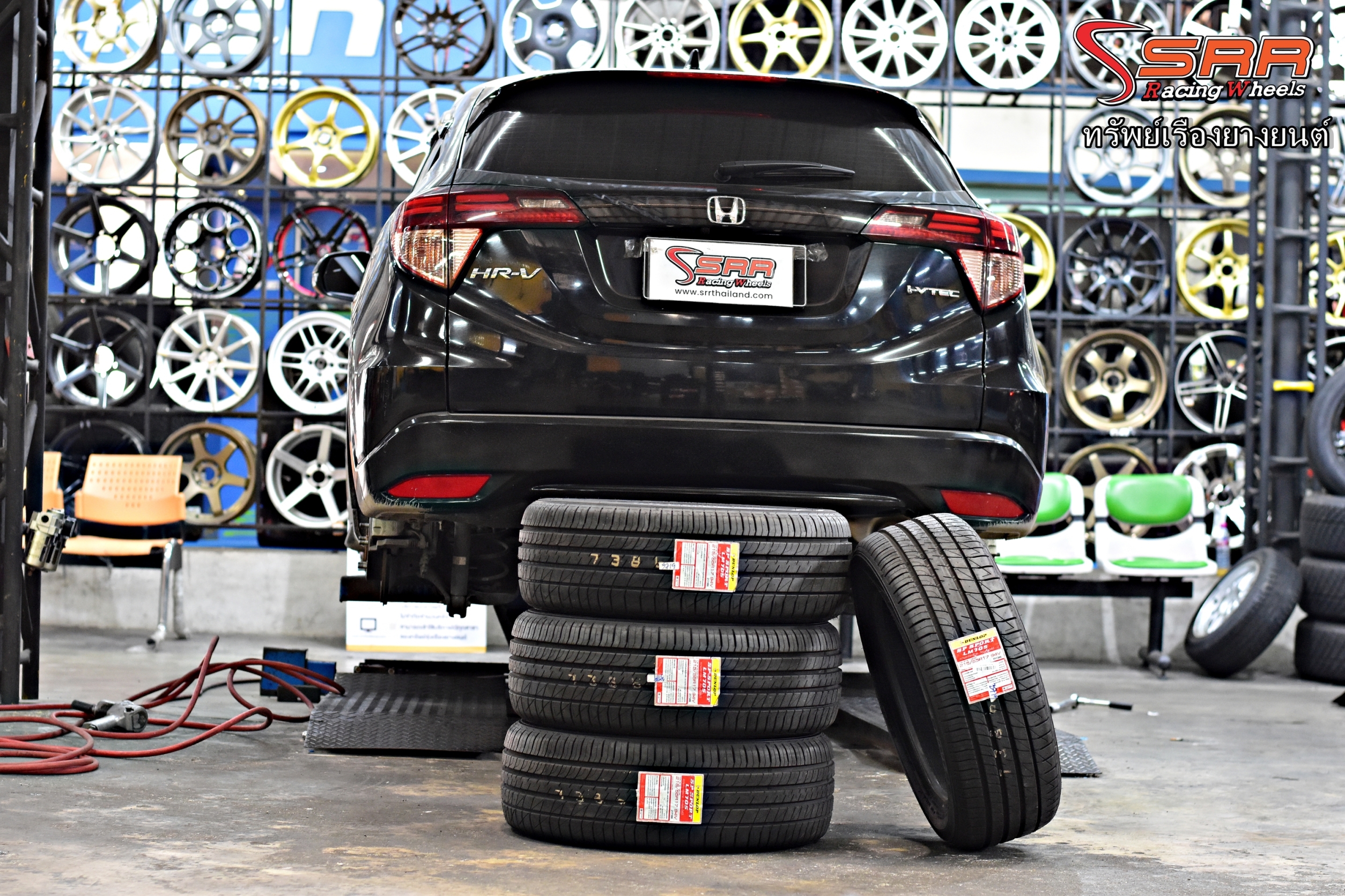 DUNLOP LM705 215/55R17 ยางปี20 ราคาพิเศษ