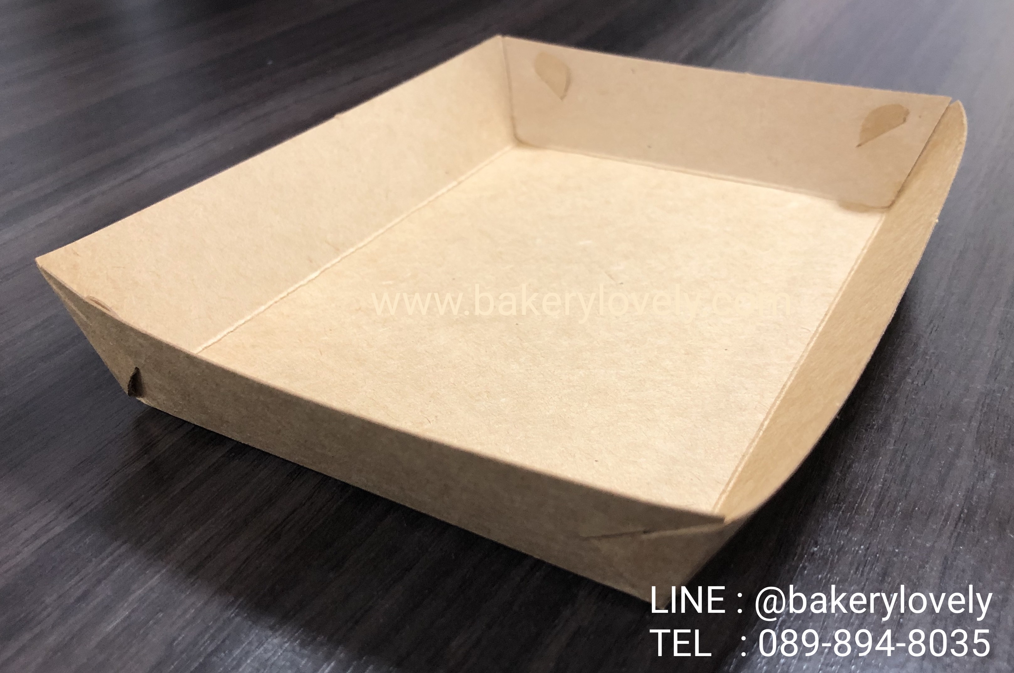 ถาดกระดาษ สีน้ำตาล 10x14.5x3 cm ขอบเรียบ ( ไม่เคลือบ )