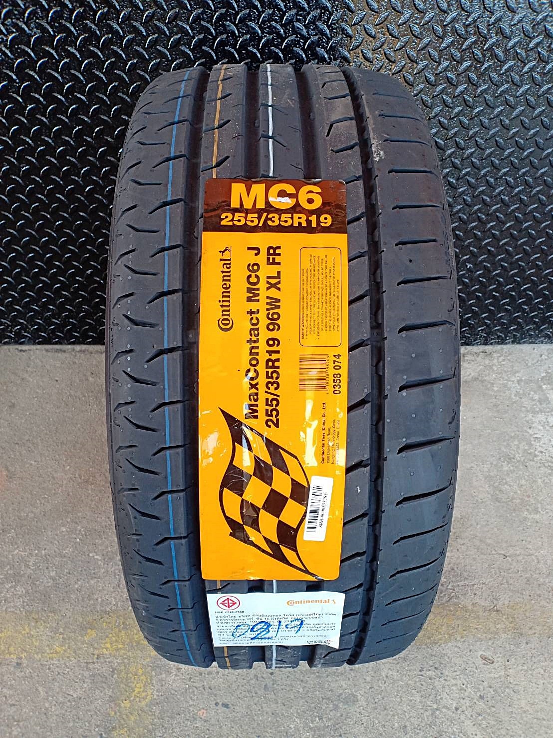 CONTINENTAL MC6 255/35R19 ยางปี19 ราคาเส้นละ 6,900 บาท