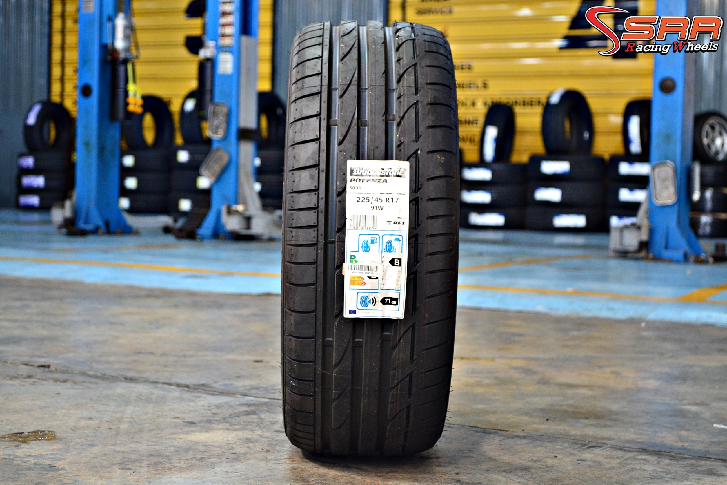 BRIDGESTONE POTENZA S001 RFT 225/45R17 ยางรันแฟลท ลดราคาพิเศษ