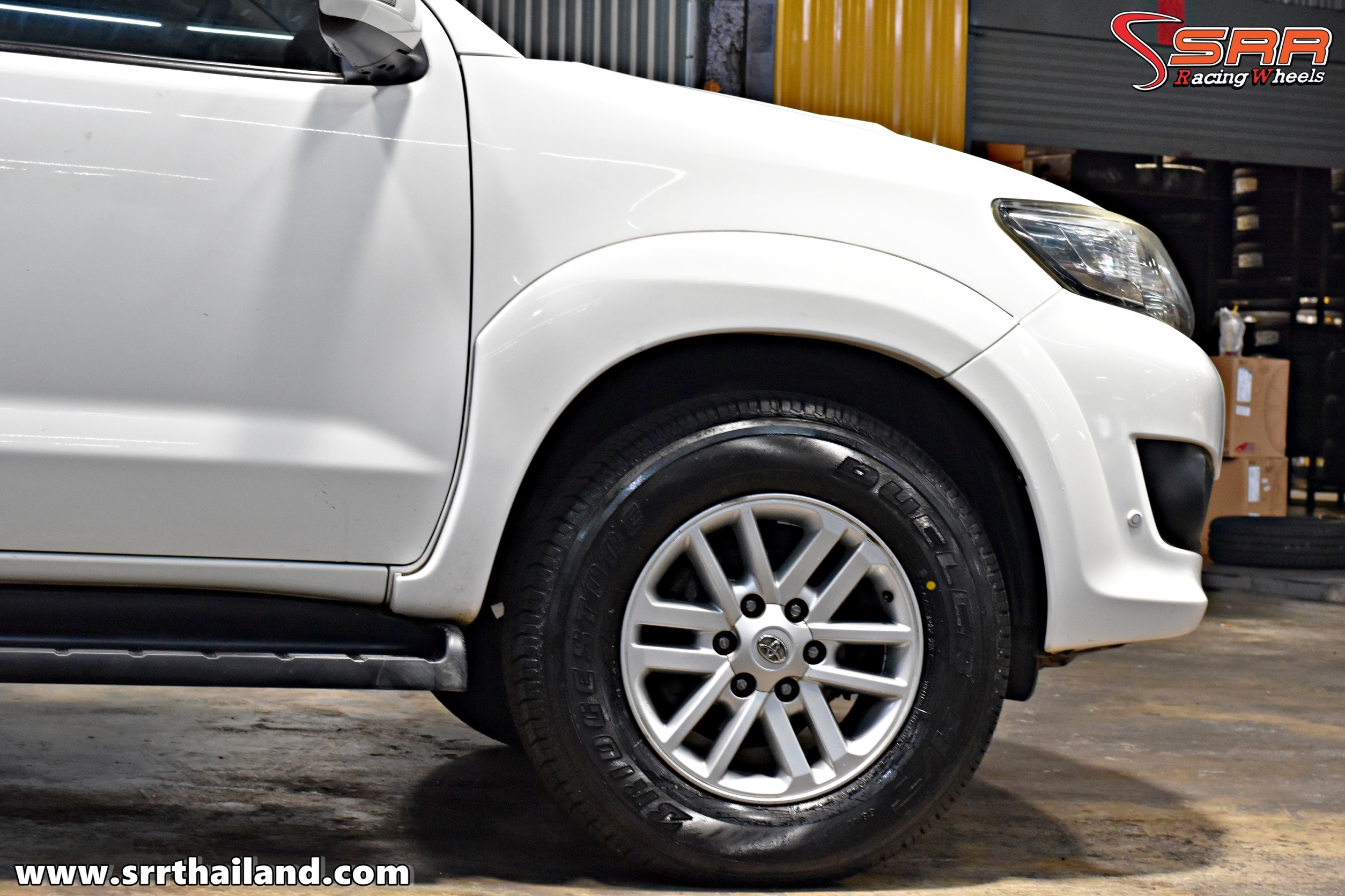 BRIDGESTONE DUELER H/T 684-II 265/65R17 ยางใหม่ปี19 ลดราคาพิเศษ