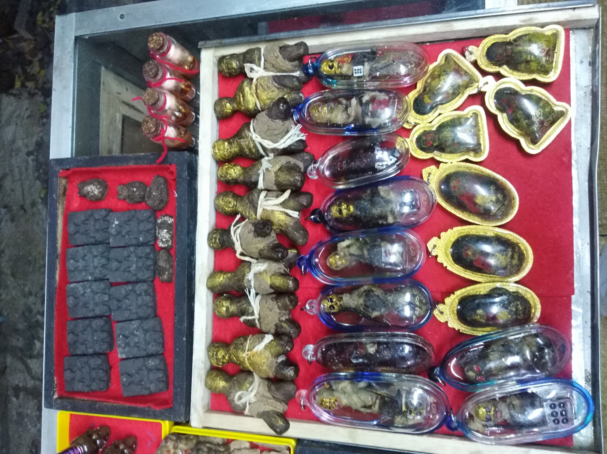 รวมเครื่องราง อาจารย์ถม สายพราย