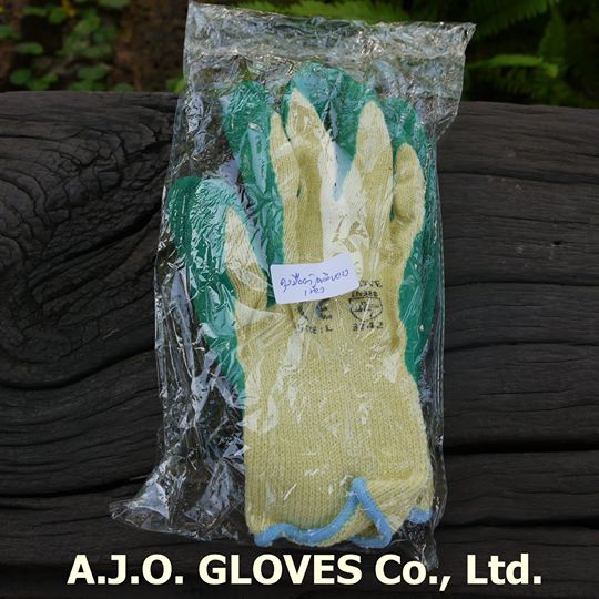 ถุงมือผ้าเคลือบยางเขียว
