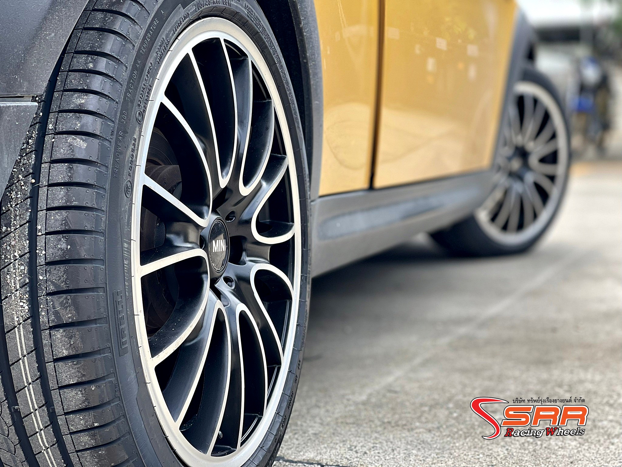 MINI-8076 ขอบ17 4x100 ET42 M/MATT BLK ราคาพิเศษ