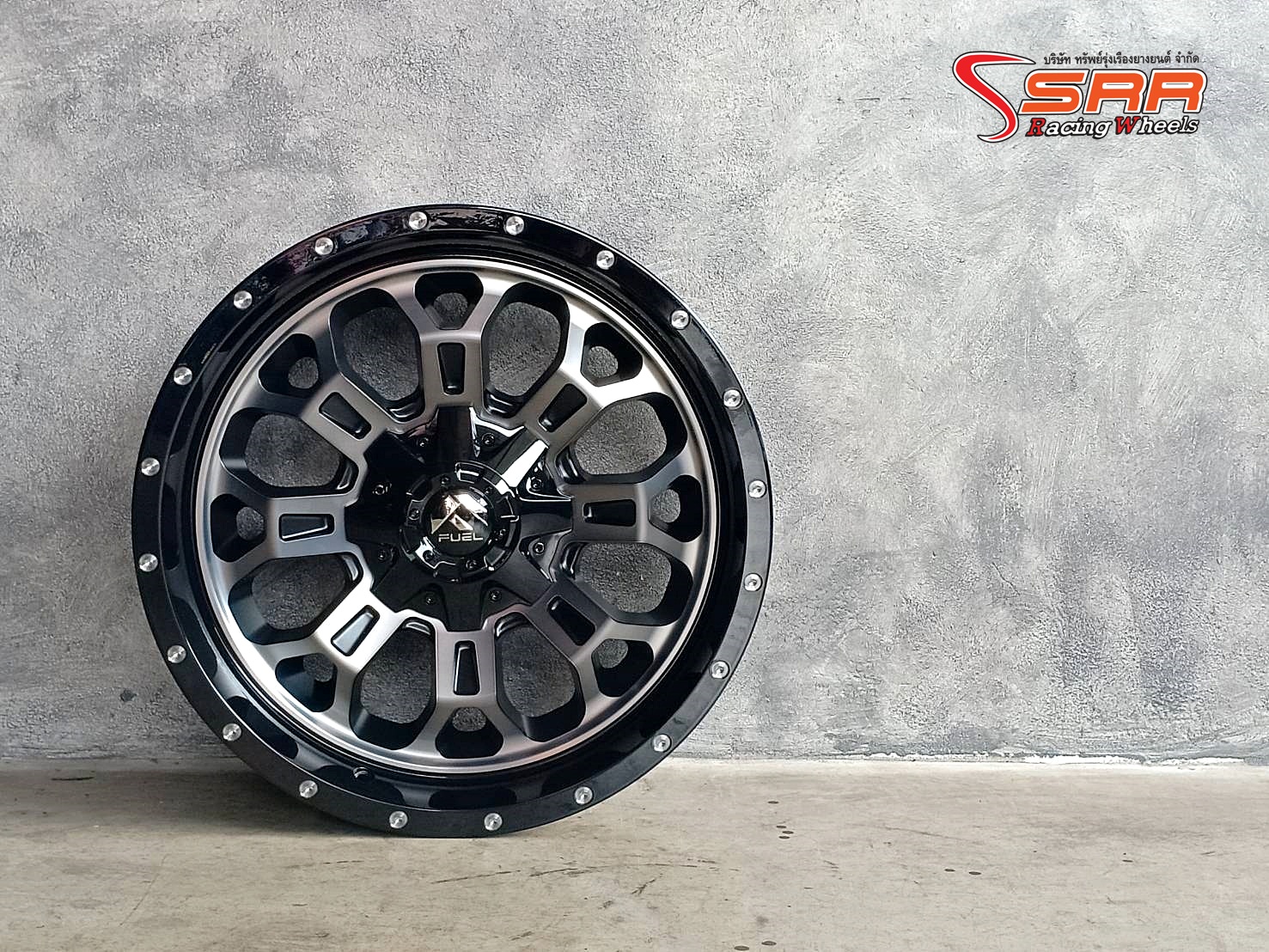 FUEL CRUSH D561 KMC ขอบ18x9 ET-12 TWO-TONE/DDT