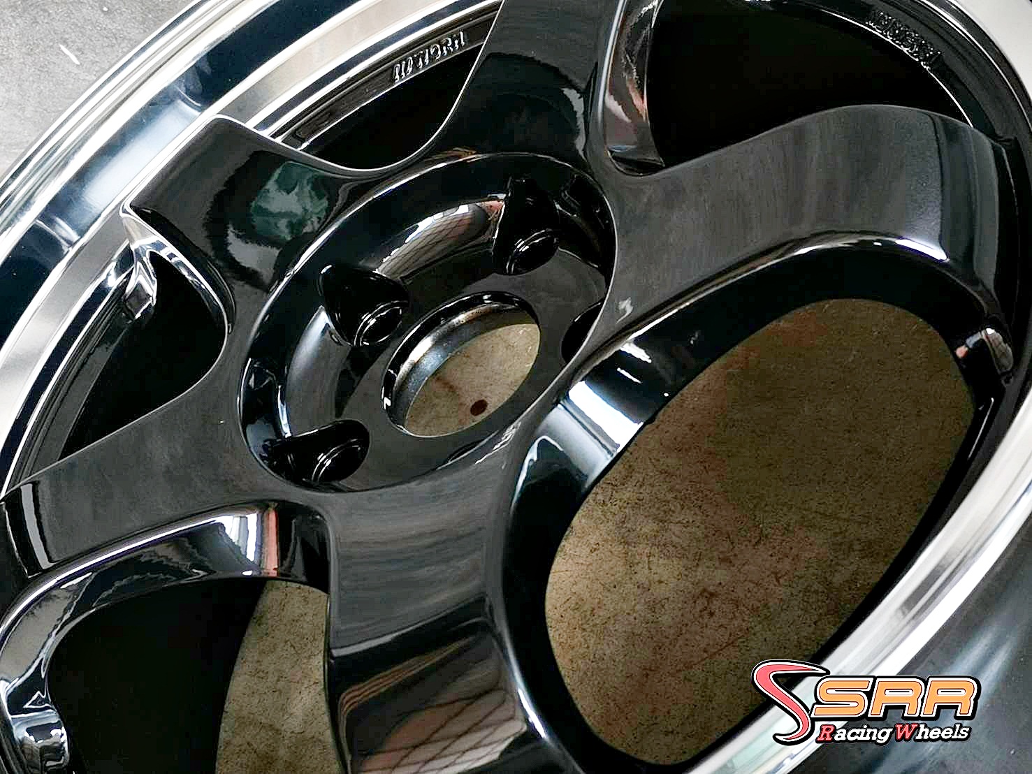 S1R TAM-3465 ขอบ18 5H114.3 ET35 XMPL/BLACK ชุดละ 14,000฿