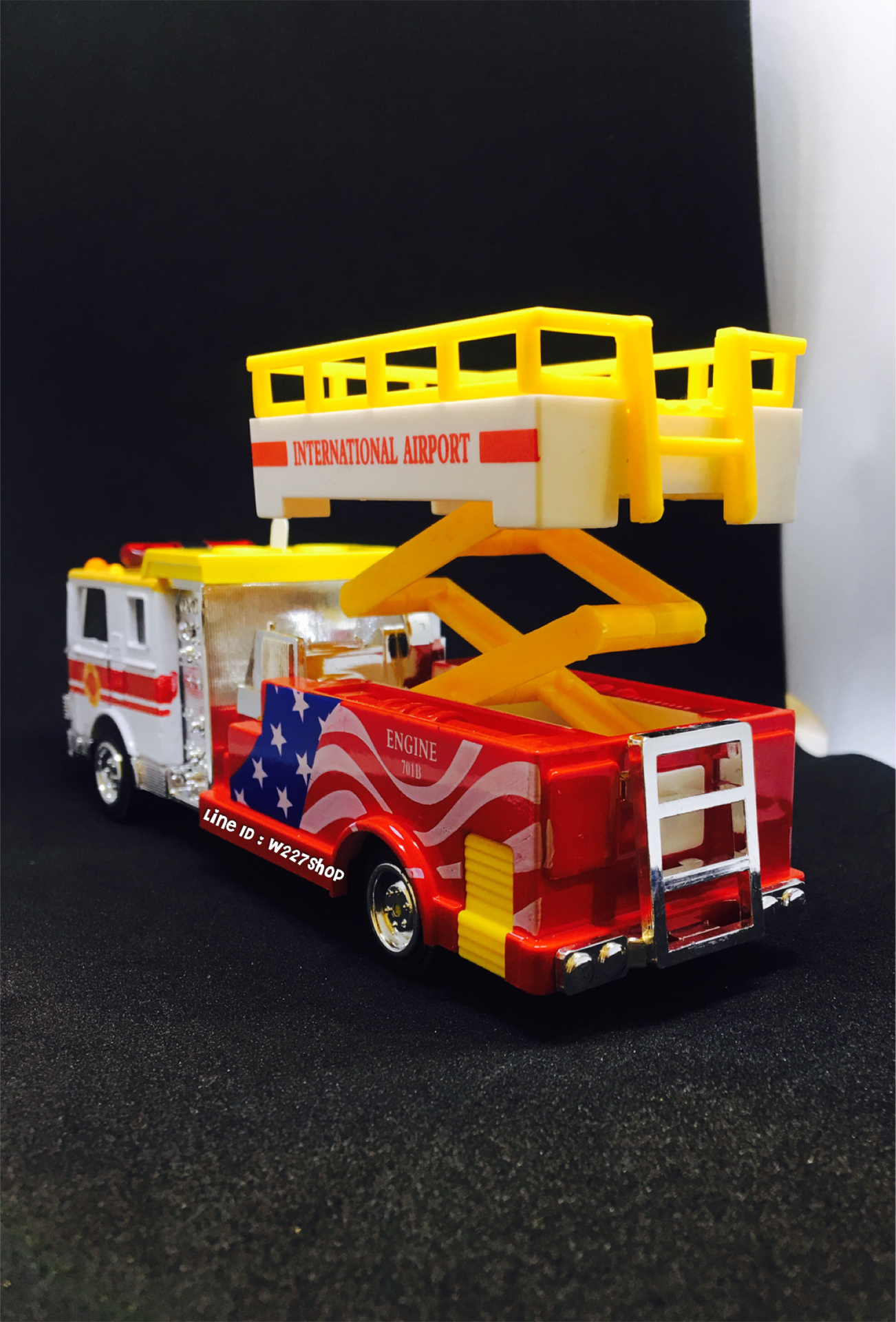 โมเดลรถเหล็ก รถดับเพลิง รถกู้ภัย มีเสียง มีไฟ (ปลีก-ส่ง)