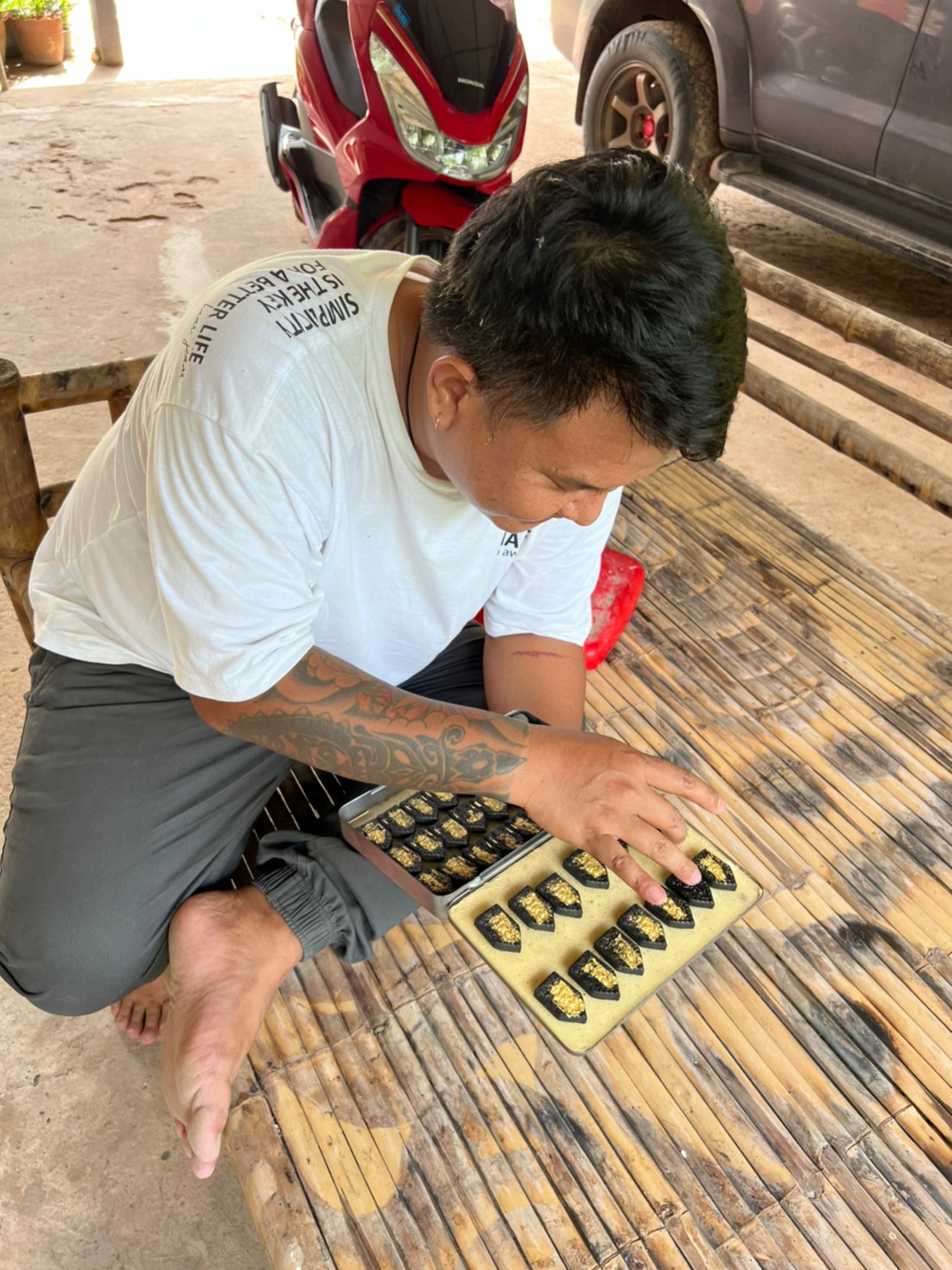 ตรวจสอบความเรียบร้อยของพระก่อนบรรจุ